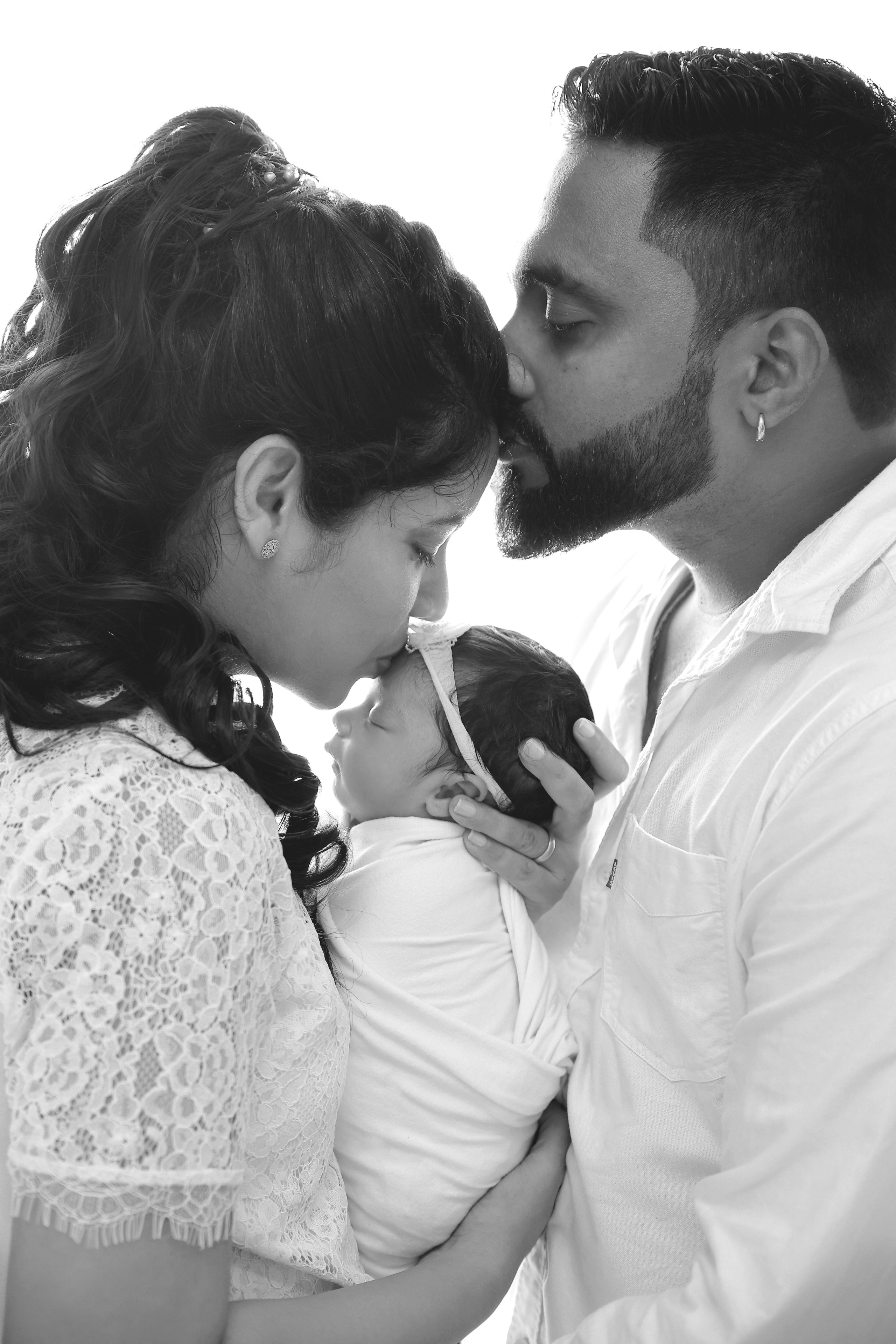 FAMILY PHOTOGRAPHY. HOME