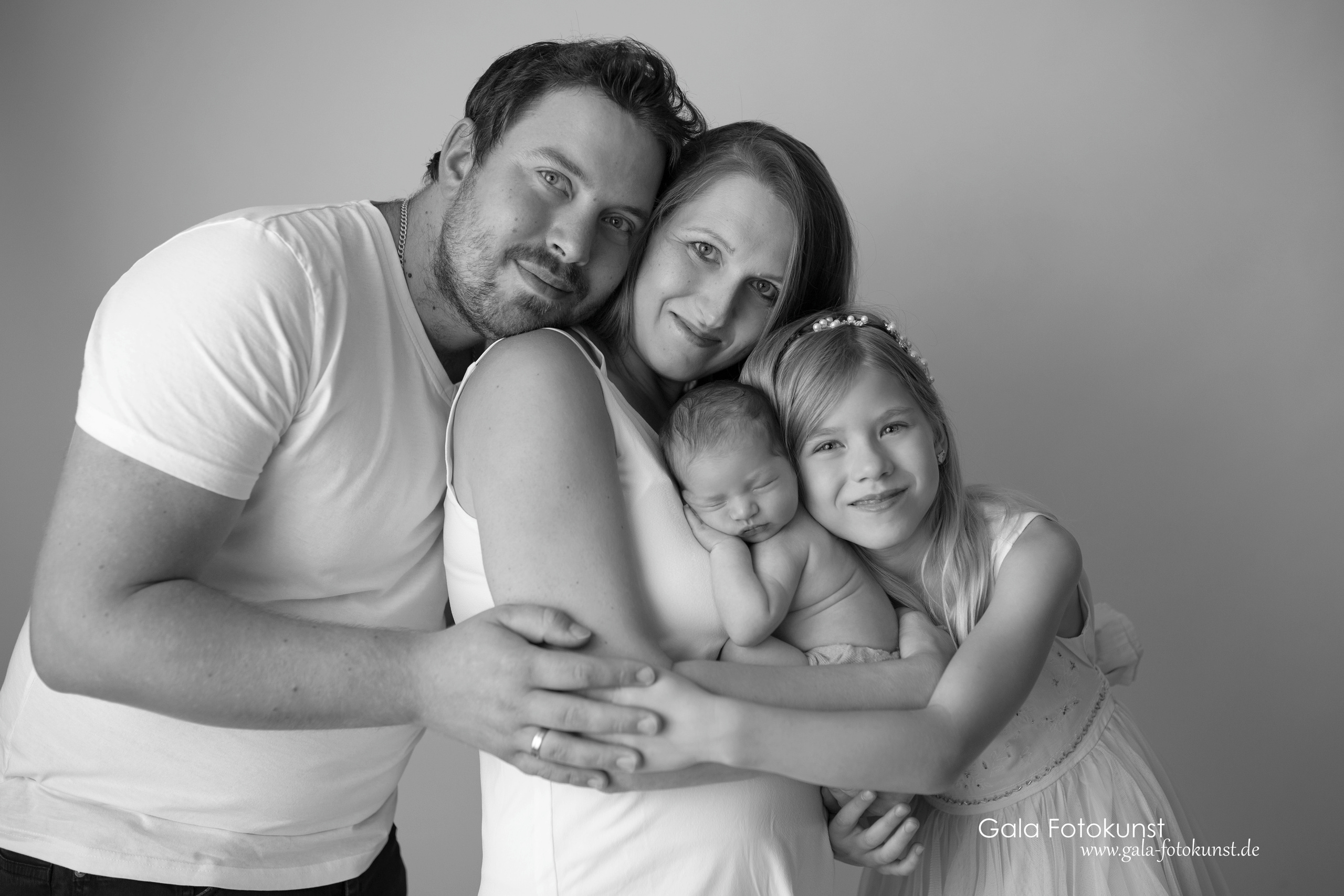 Familie. Neugeborenen, Familien, Geschwister Fotografin aus Delmenhorst