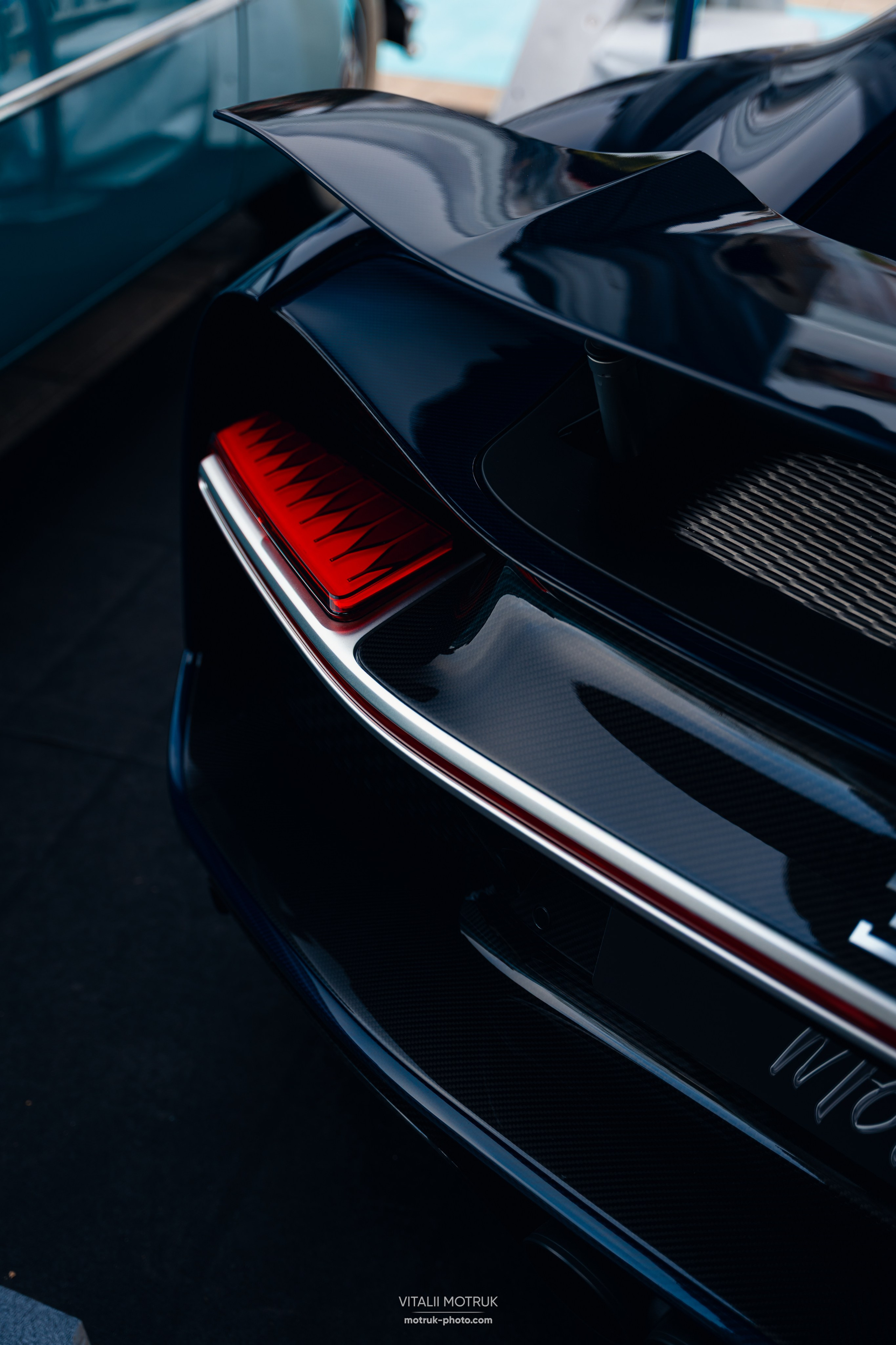 Legends de Nice. Photographe de voitures à Paris — Vitalii Motruk