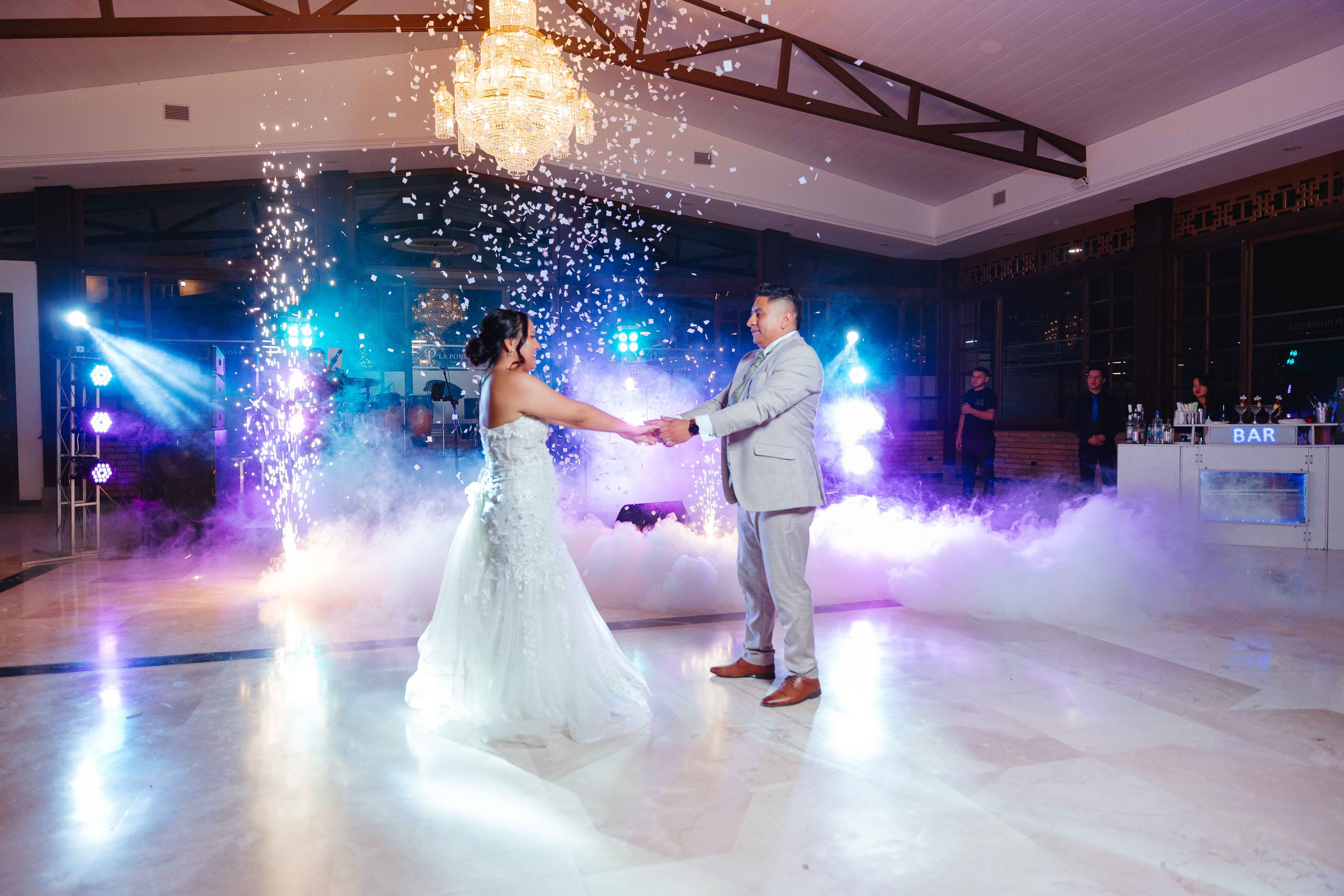 Karol y Jairon. Fotógrafo de bodas en Loja Ecuador | Piero Alvarez PH