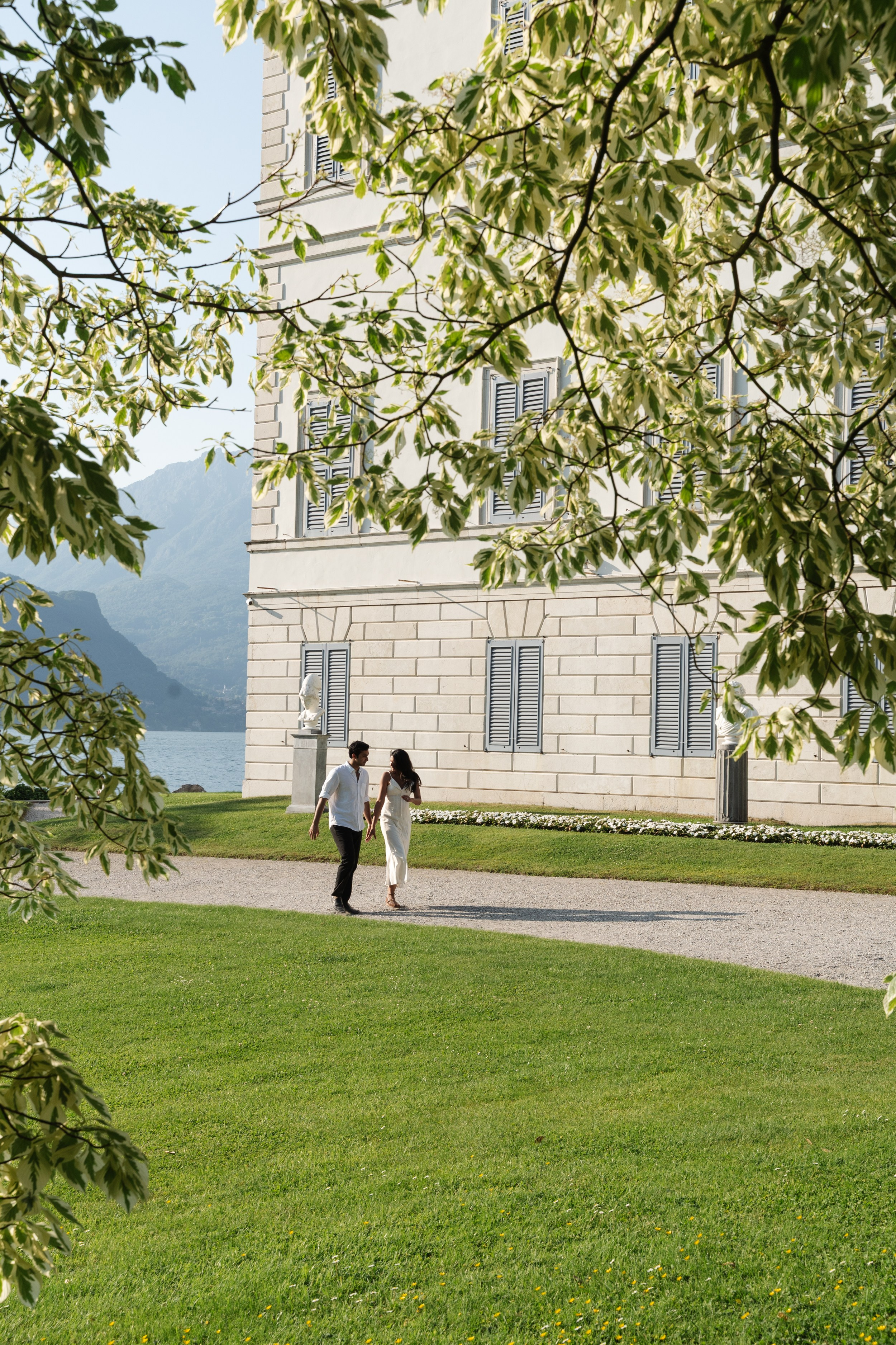 Secret Proposal at Villa Melzi, Lake Como. Lake Como Proposal Photographer | Surprise Proposals & Engagements