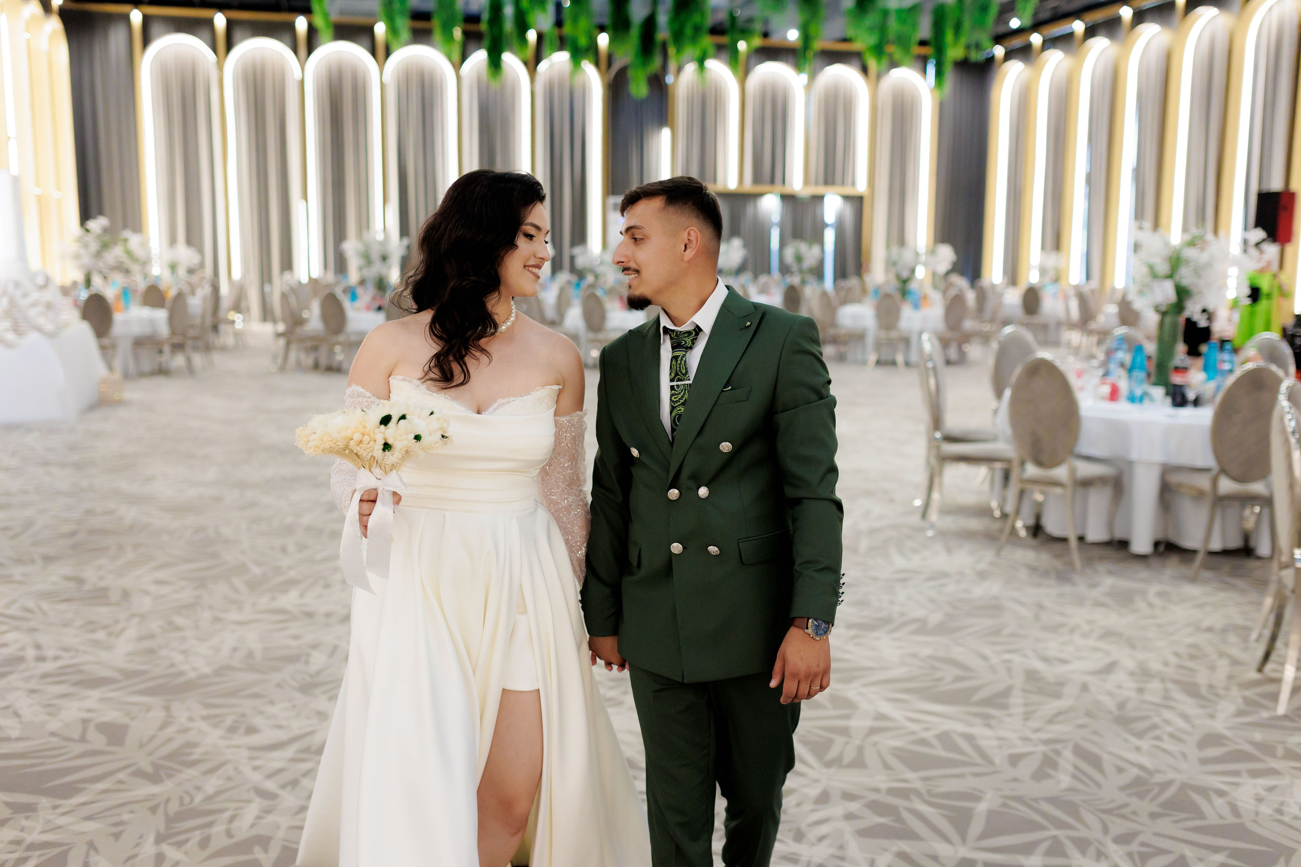 Nunta Nicoleta & Răzvan | Fotografie & Videografie Profesională. Servicii foto-video profesionale, pentru momente de neuitat
