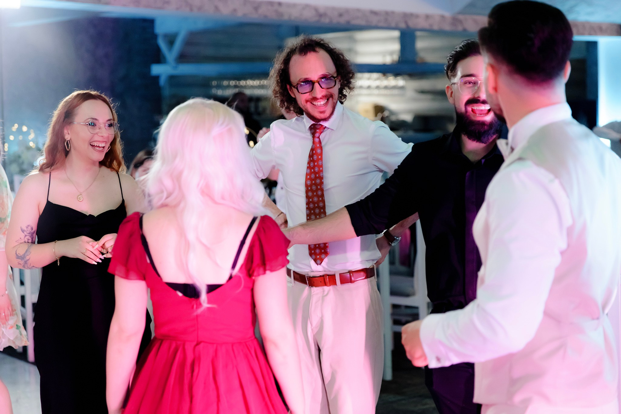 Ioana & Ionuț | Nuntă de poveste la Păstrăvăria Poiana din Mălini județul Suceava. Servicii foto-video profesionale, pentru momente de neuitat