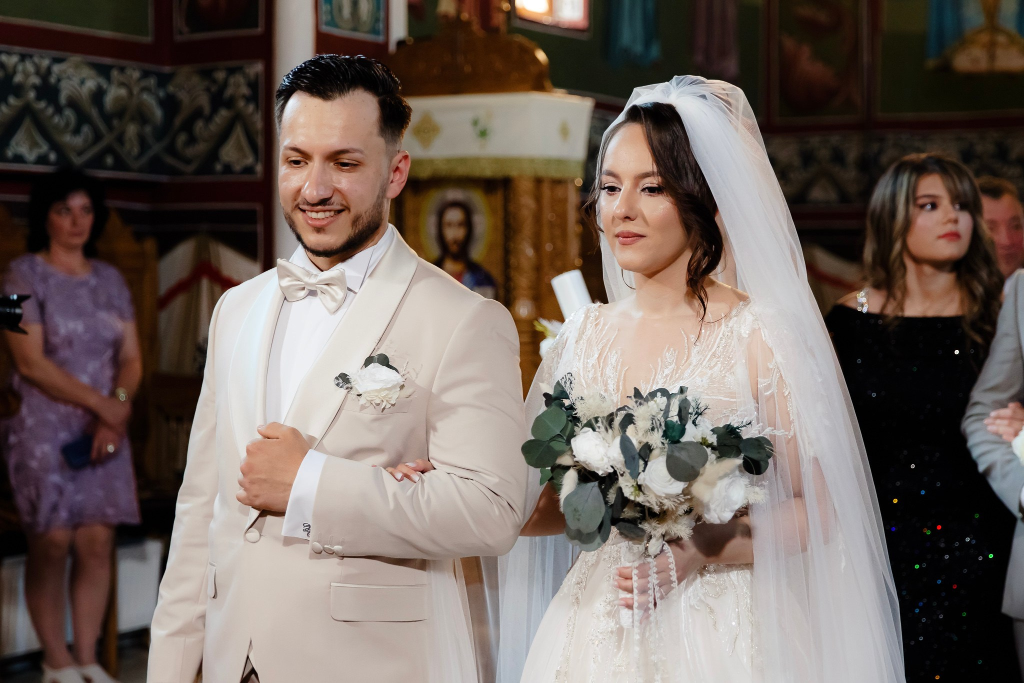 Ioana & Ionuț | Nuntă de poveste la Păstrăvăria Poiana din Mălini județul Suceava. Servicii foto-video profesionale, pentru momente de neuitat