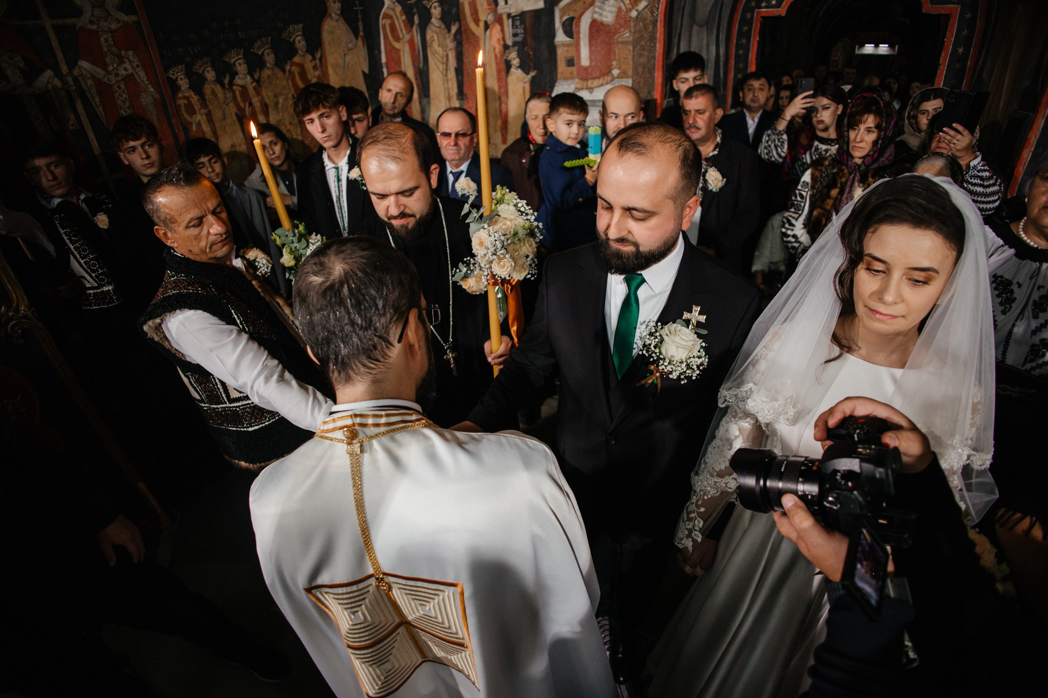 Nunta de Poveste la Sucevița: Cristi și Andreea. Servicii foto-video profesionale, pentru momente de neuitat