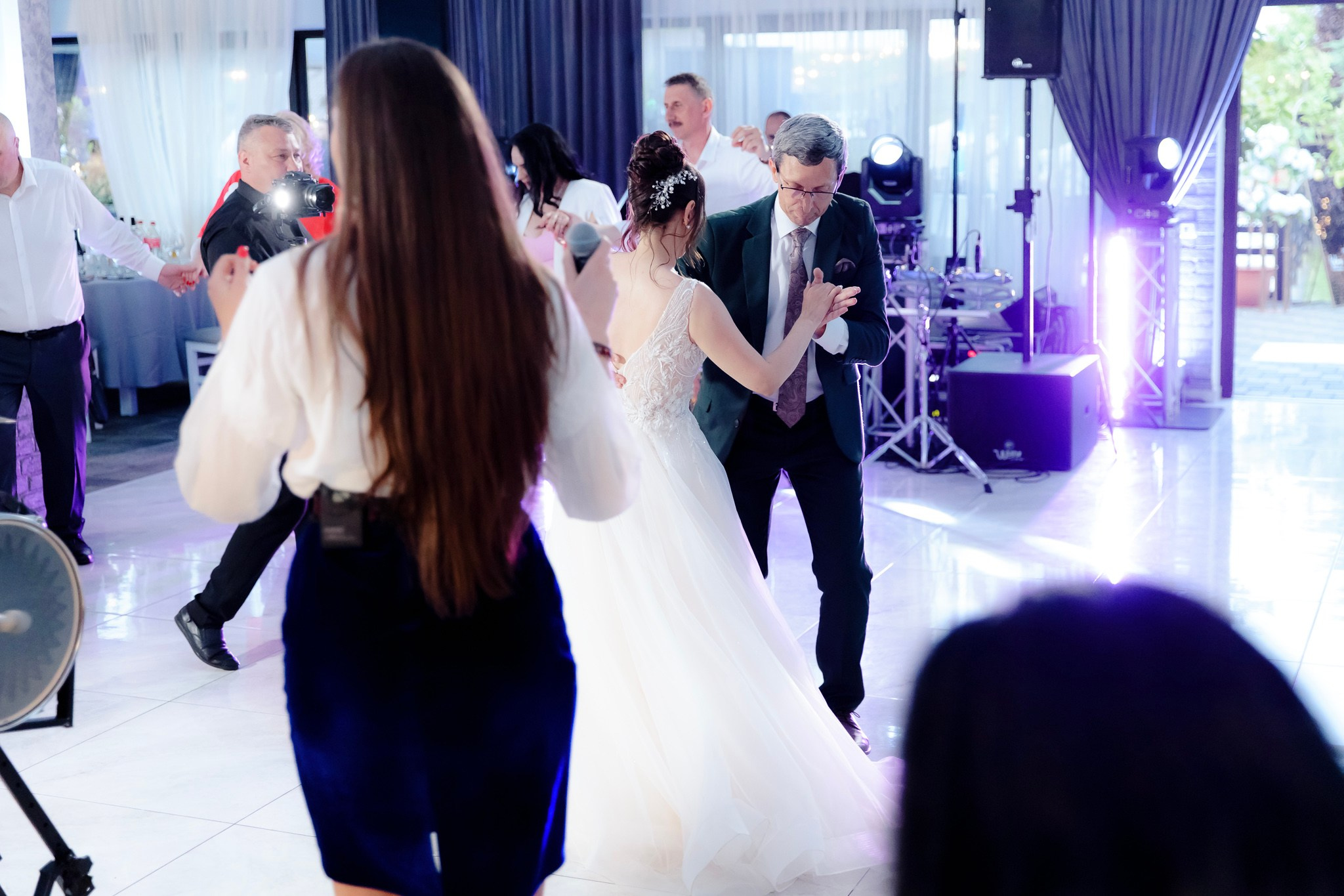 Ioana & Ionuț | Nuntă de poveste la Păstrăvăria Poiana din Mălini județul Suceava. Servicii foto-video profesionale, pentru momente de neuitat