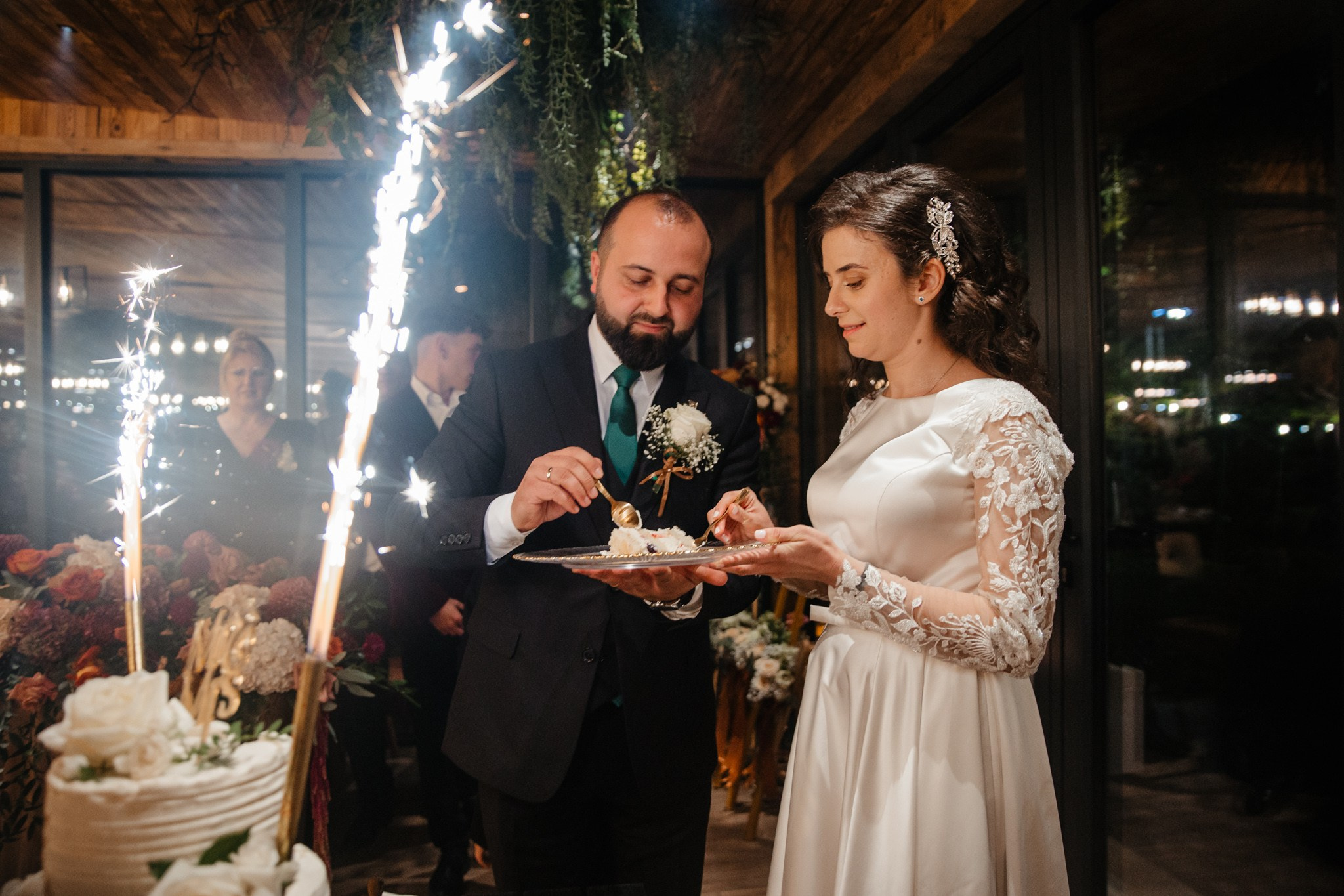 Nunta de Poveste la Sucevița: Cristi și Andreea. Servicii foto-video profesionale, pentru momente de neuitat