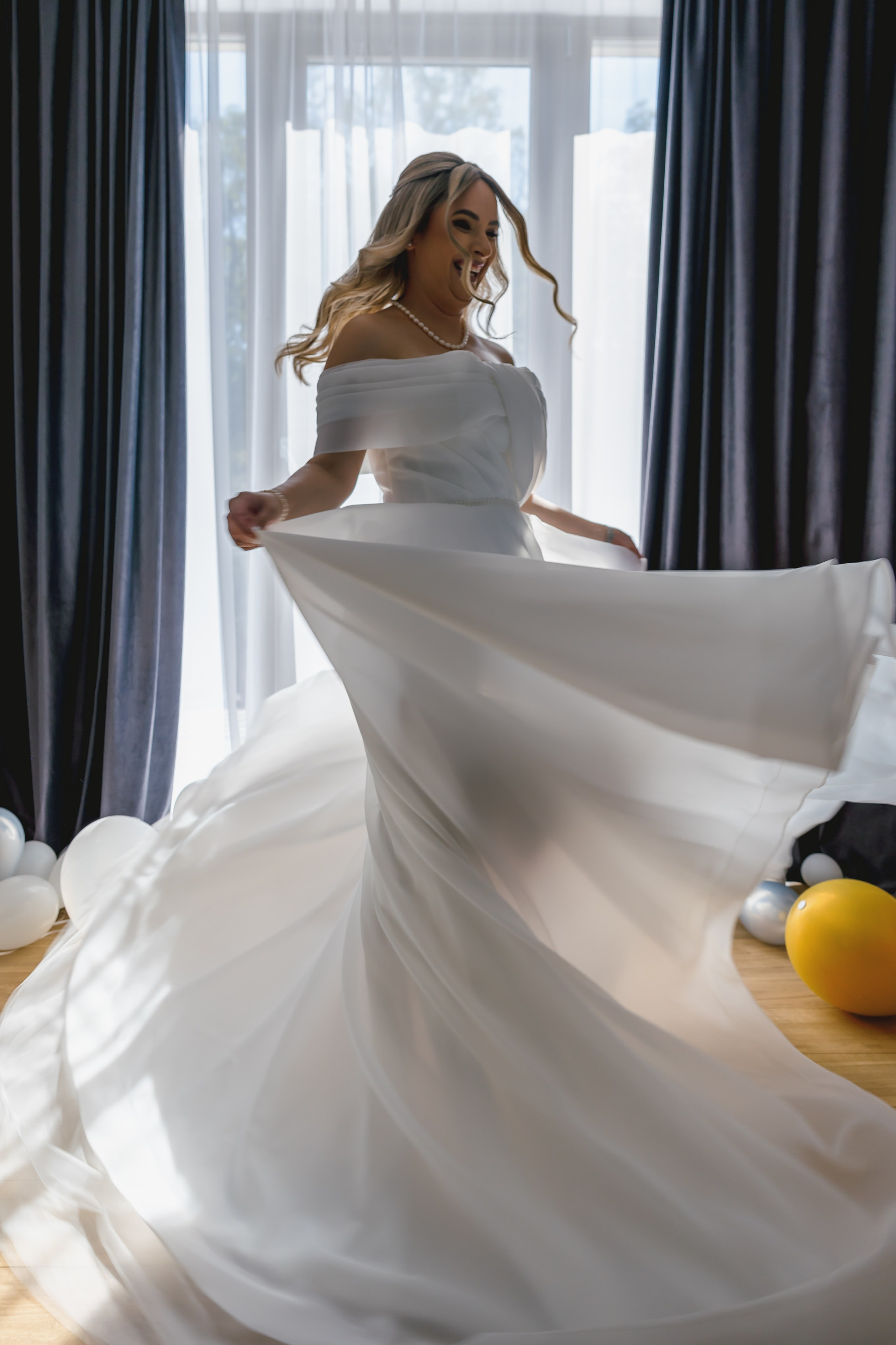 Bianca & Mihnea Pitesti. MDimaFotoStudio. Fotograf de nuntă, evenimente private și de familie