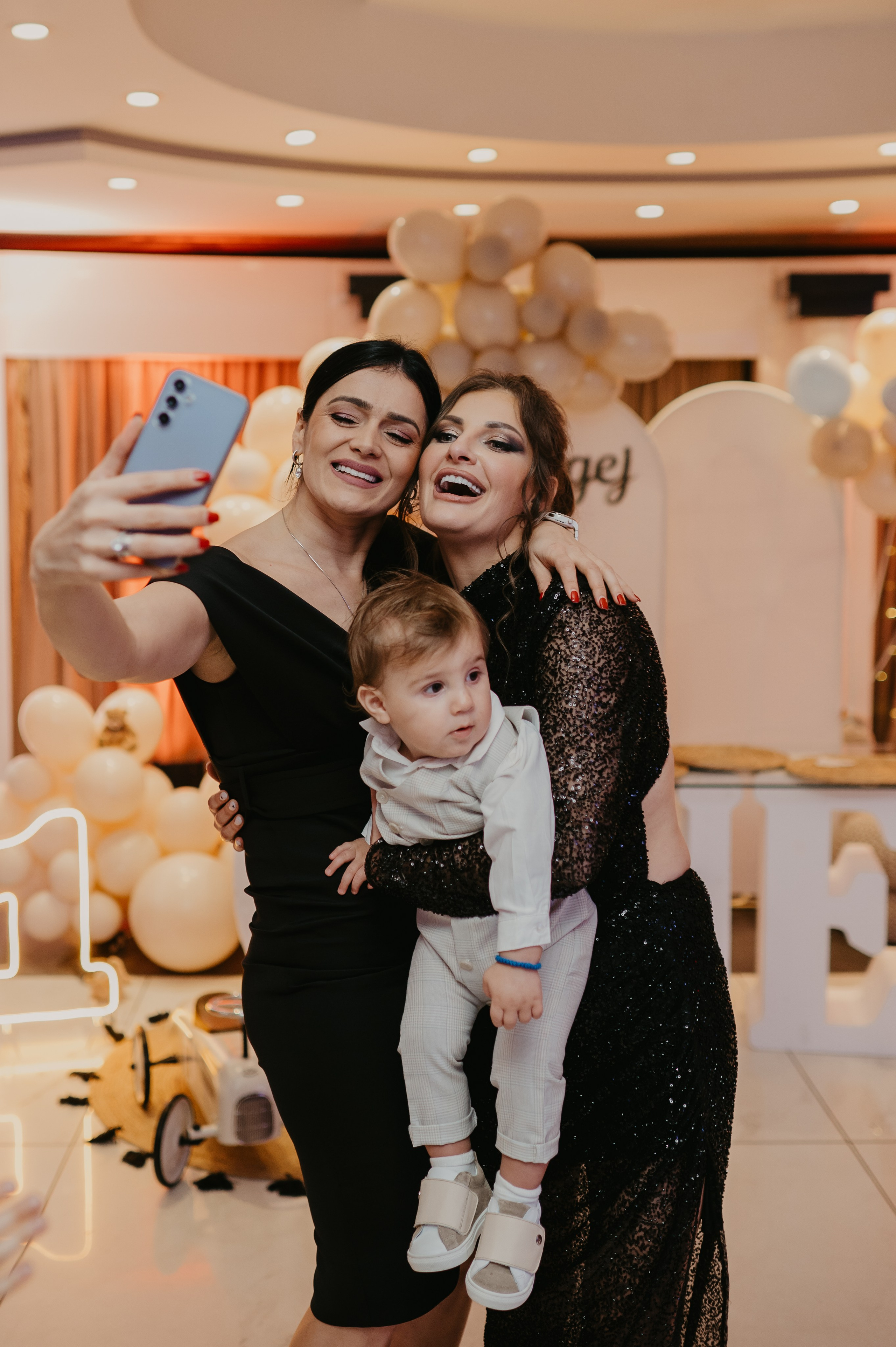 Sergejevo krštenje i žurka. Ana Sladojevic