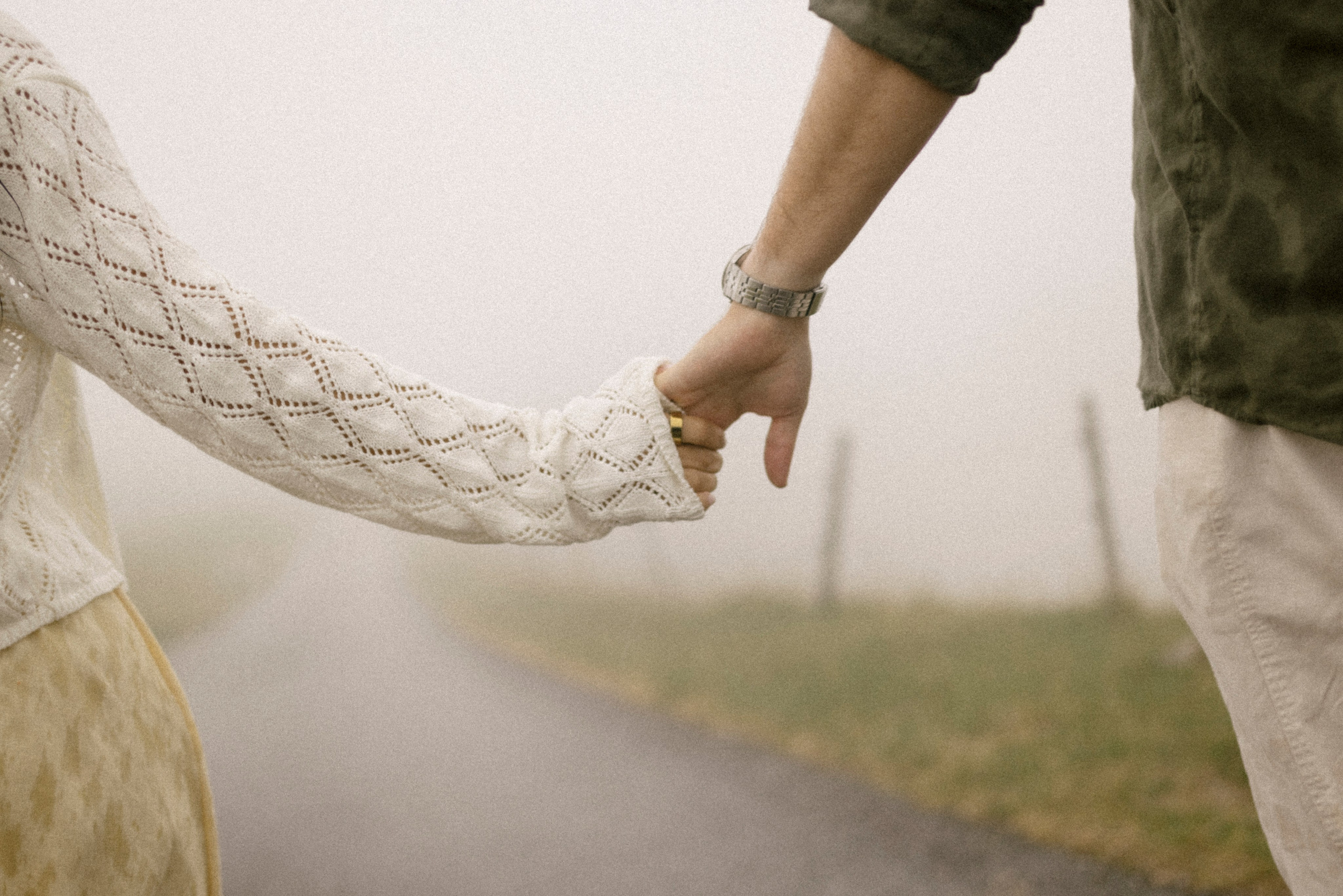 Emily + Casey. Polina Sobol — family & documentary photographer in Bern. Outdoor & urban photo sessions for families, kids and couples