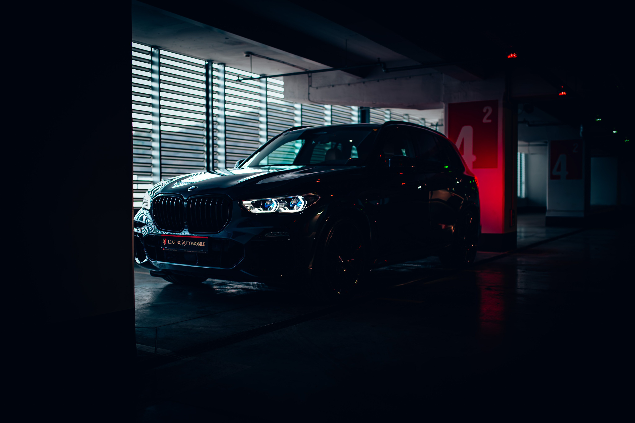 Masini. Ionut Brehuescu — Fotograf