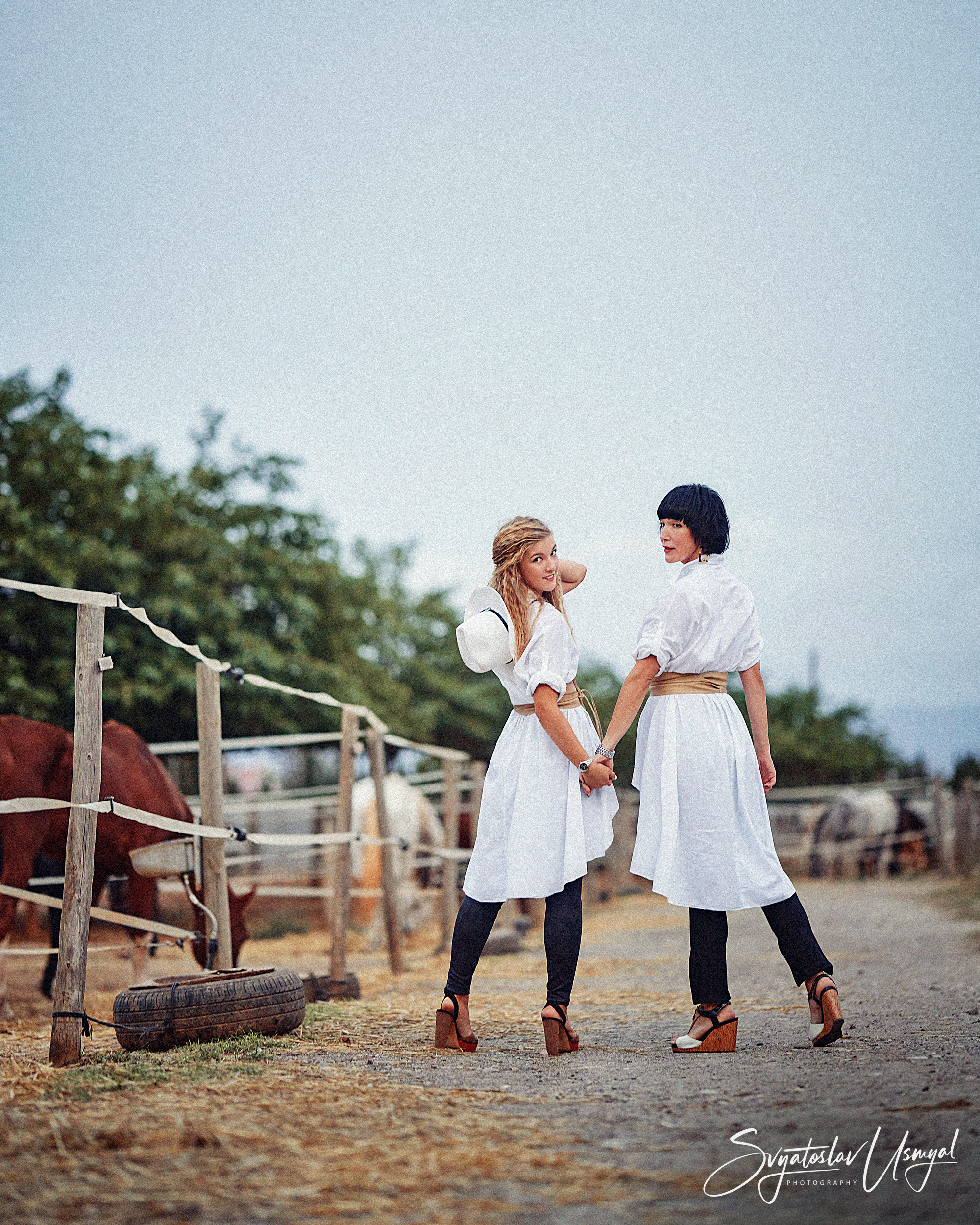 Photo shoot with horses. Photographer @ Studio | Barcelona — Svyatoslav Usmyal