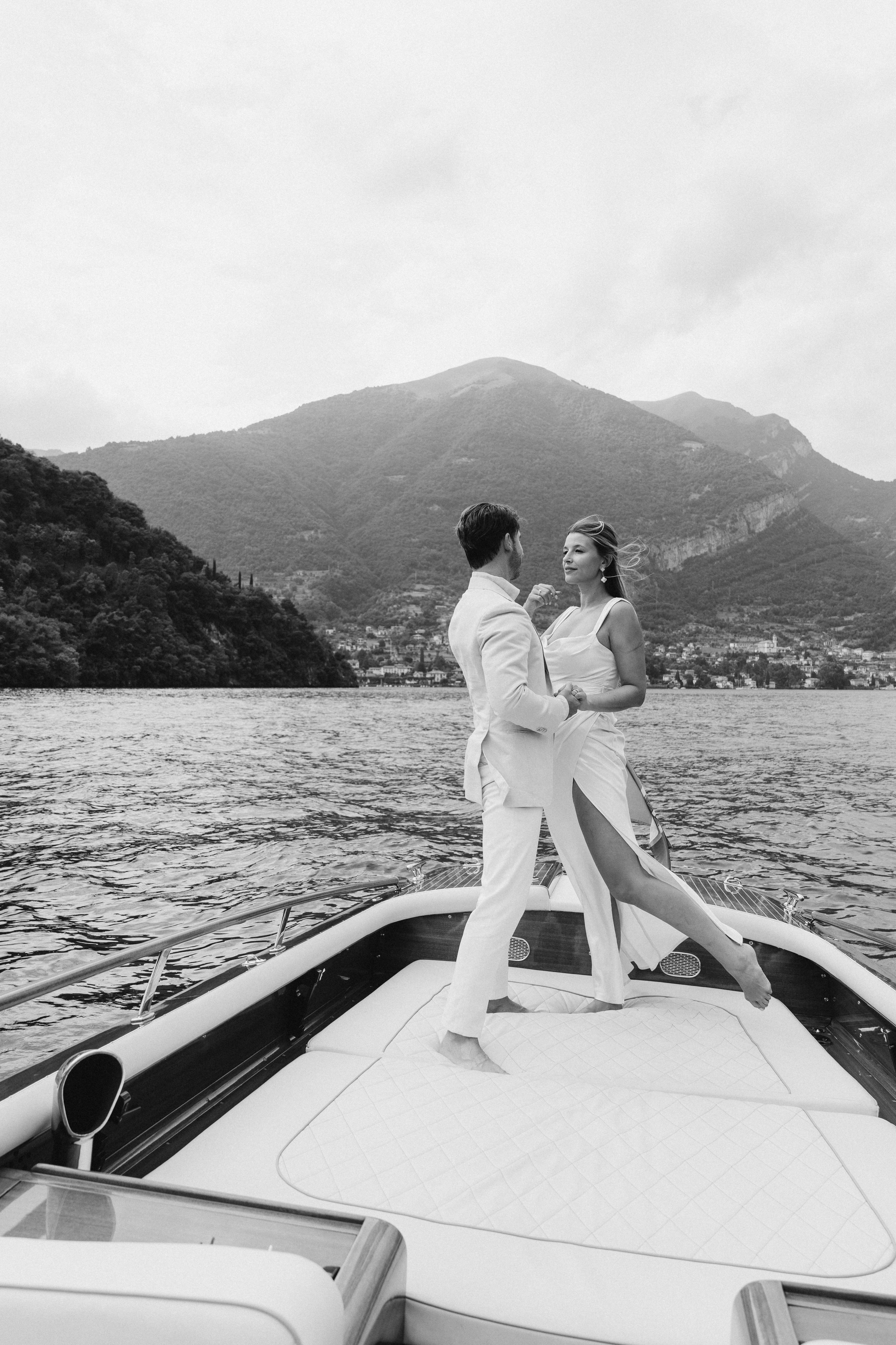 KATE AND NICK _VILLA LARIÒ_LAKE COMO. PHOTOGRAPHER IN ITALY