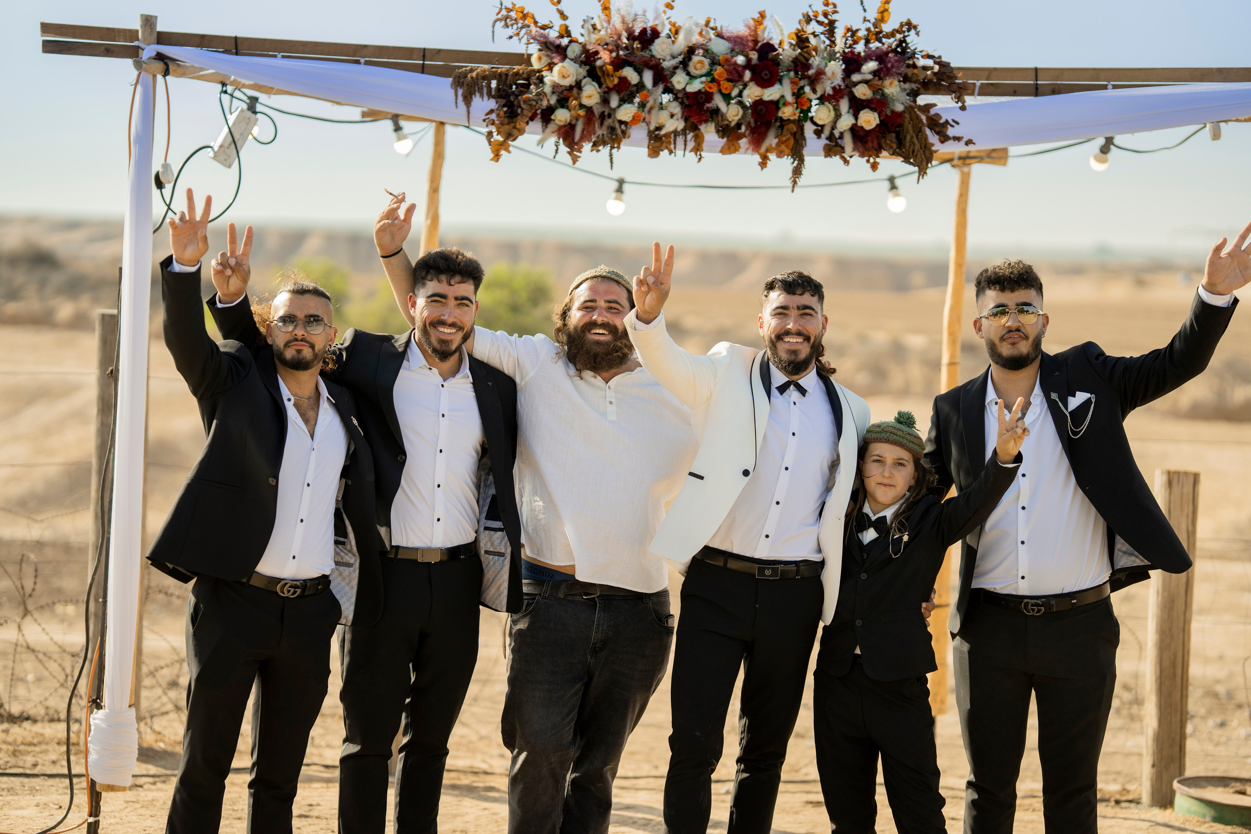 אביה ואחיה. יוסף מזרחי צילום חתונה, ברית וזוגיות. צלם מקצועי שאוהב להוציא אתכם הכי יפים ברגעים הכי מרגשים