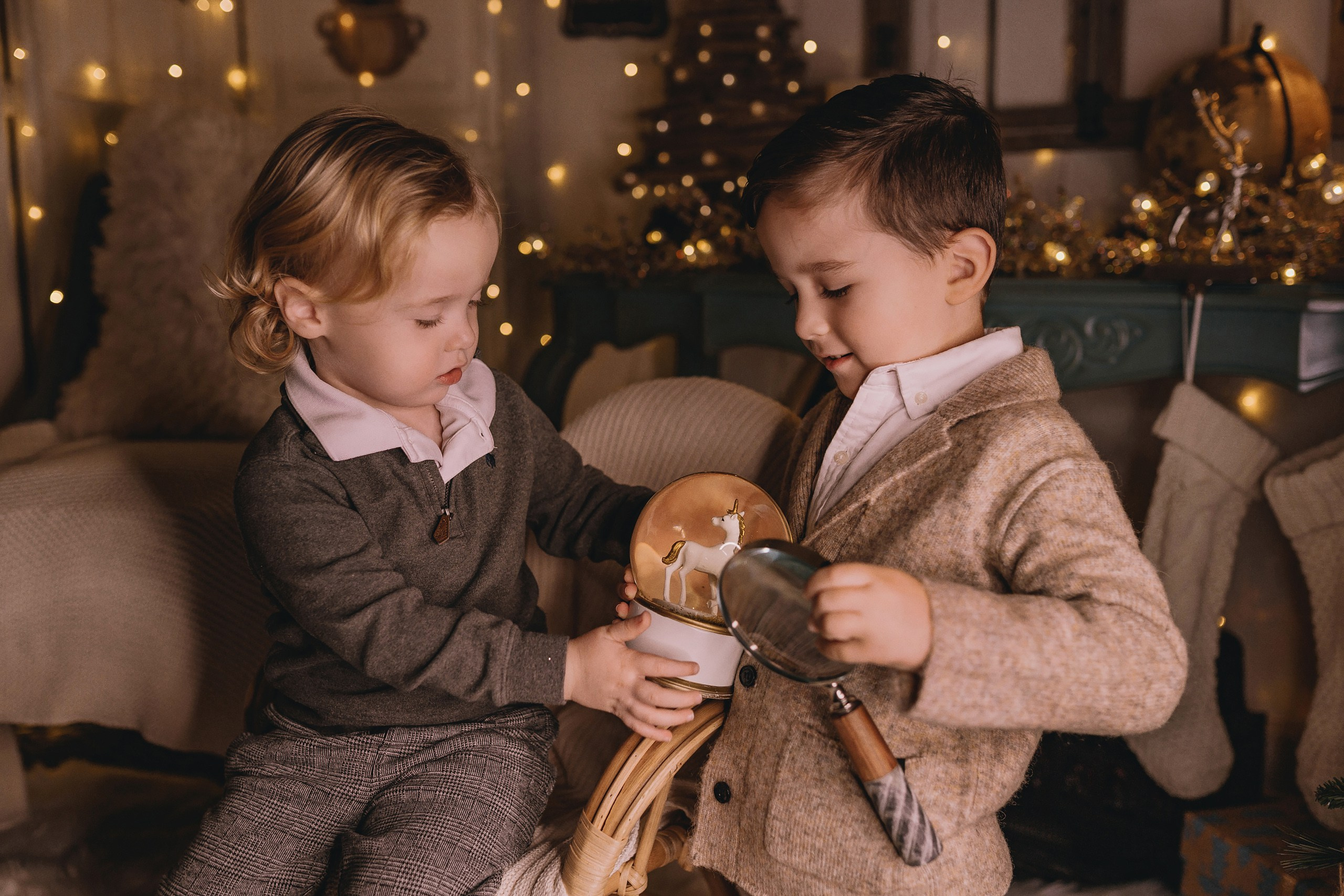 11.16.2025 Christmas Photoshoot. Wedding family event photographer in Chicago Nick Yushevich