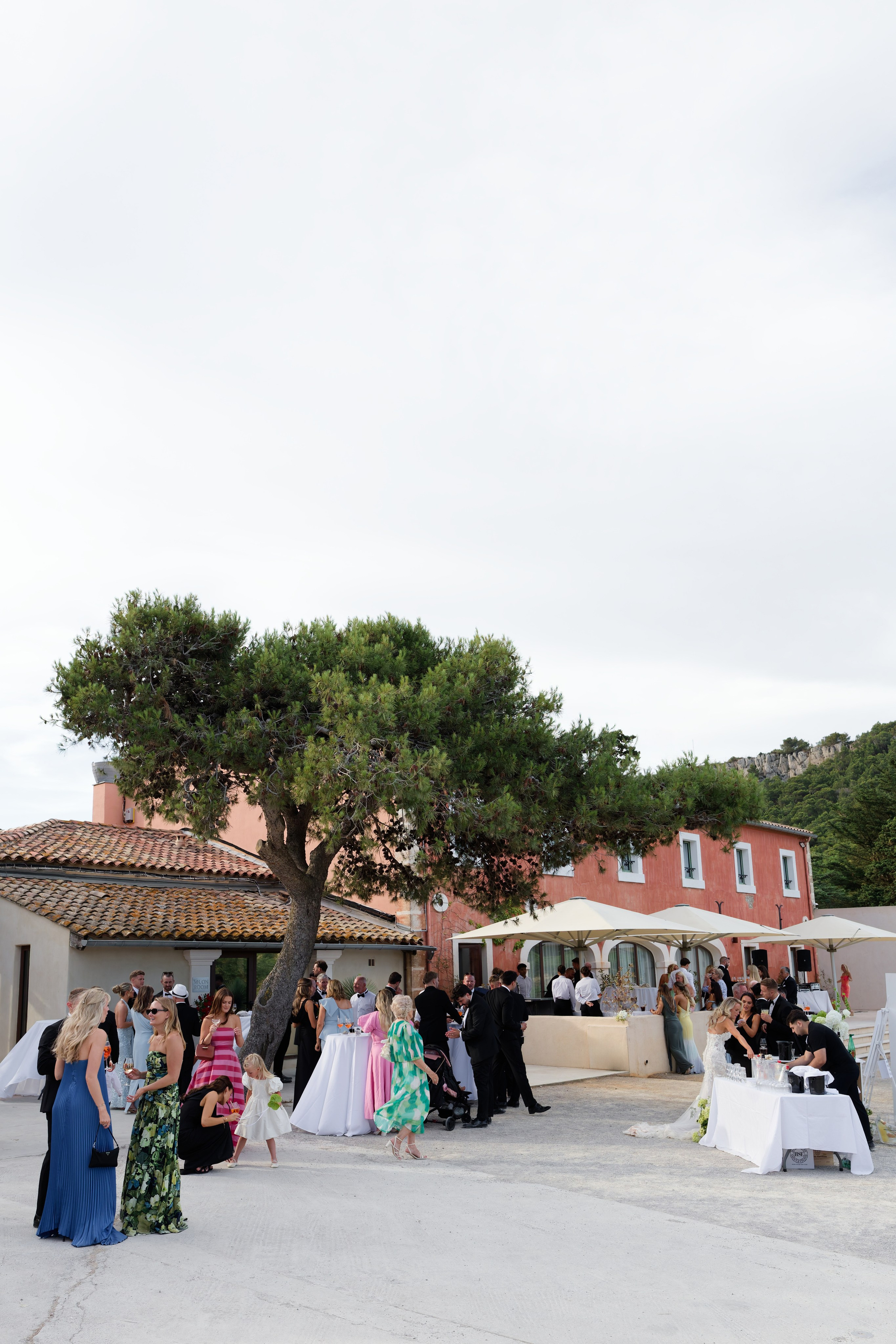 Wedding at Château L’Hospitalet in Narbonne, France. Destination Wedding Photographer — Nikita Burtsev