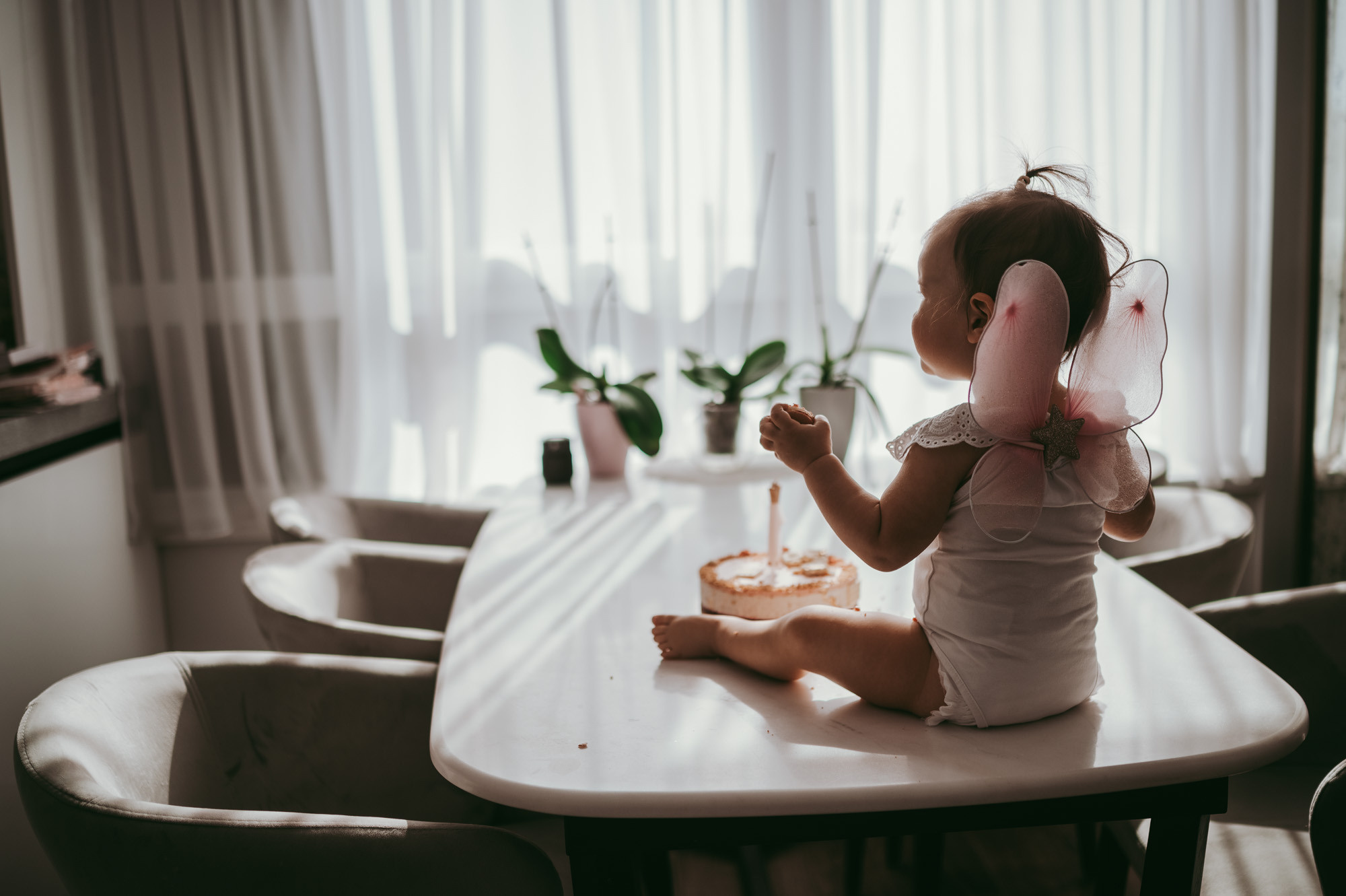 Lena / 1.rodjendan. Deciji i porodicni fotograf u Beogradu Oksana Skendzic