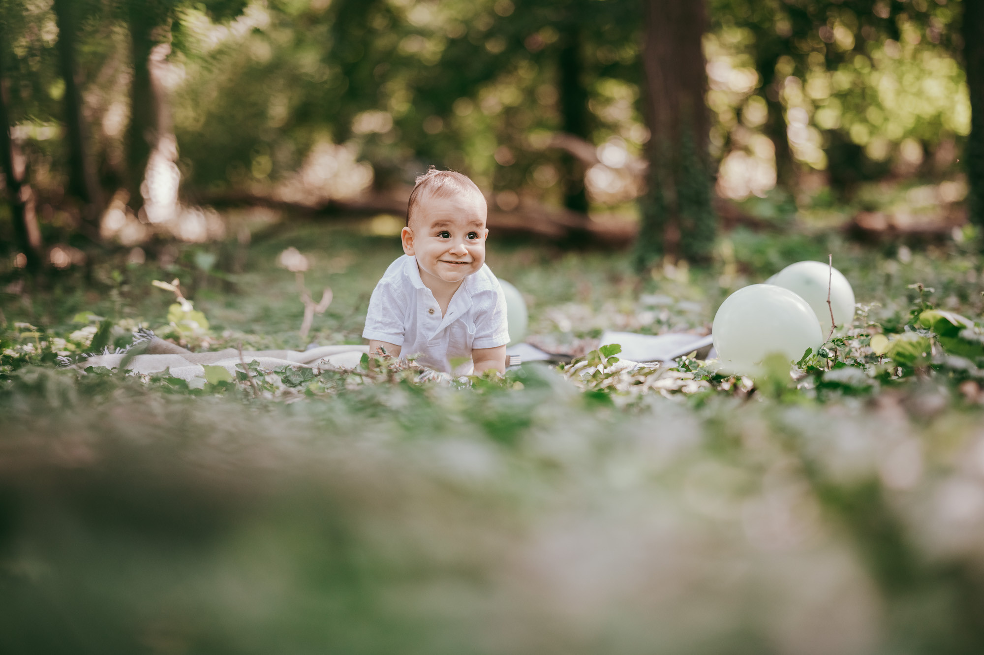Oleg 1. rodjendan. Deciji i porodicni fotograf u Beogradu Oksana Skendzic