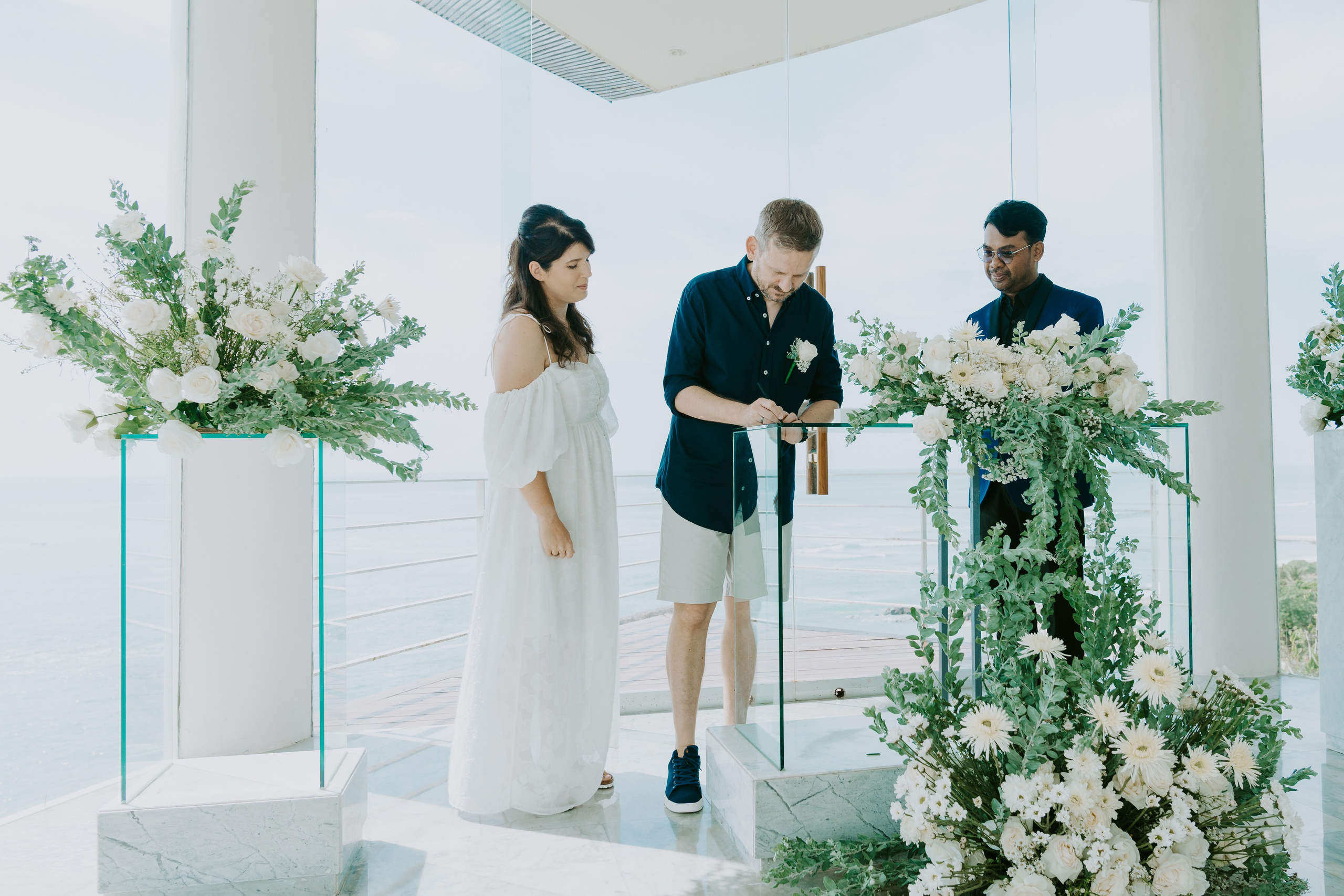 BOGLARKA & STEFFAN. Female Photographer in Bali