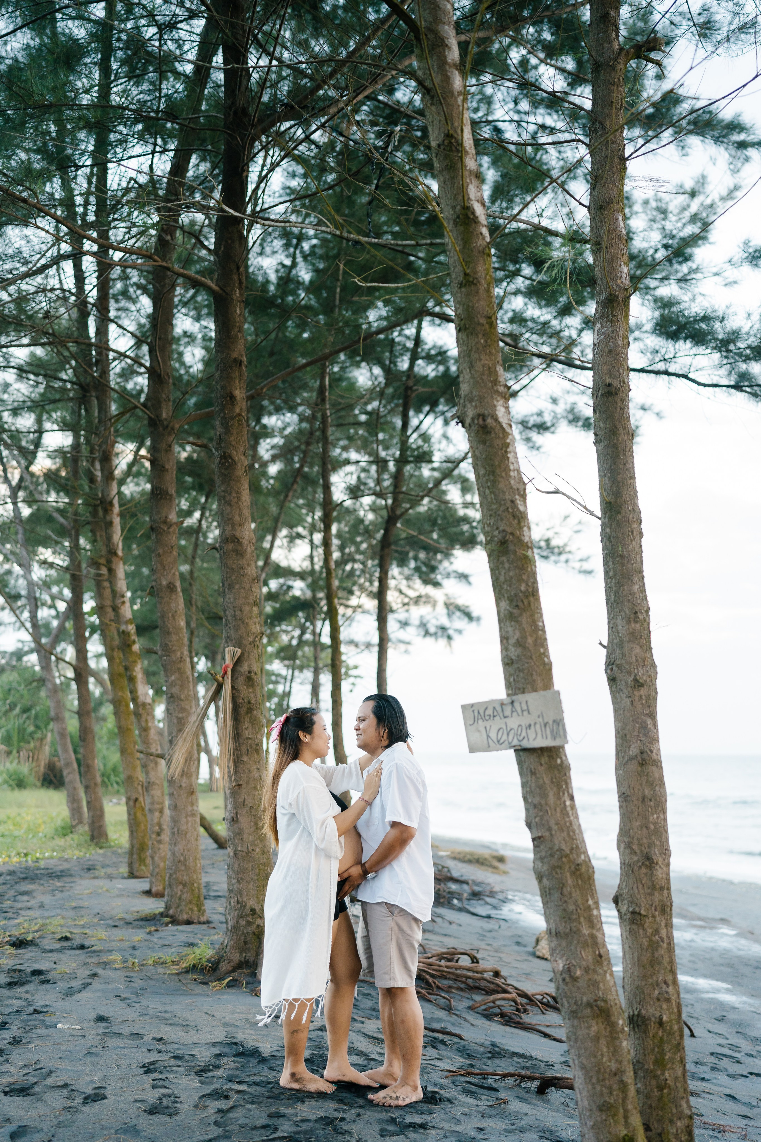 Maternity Photoshoot in Bali. Female Photographer in Bali