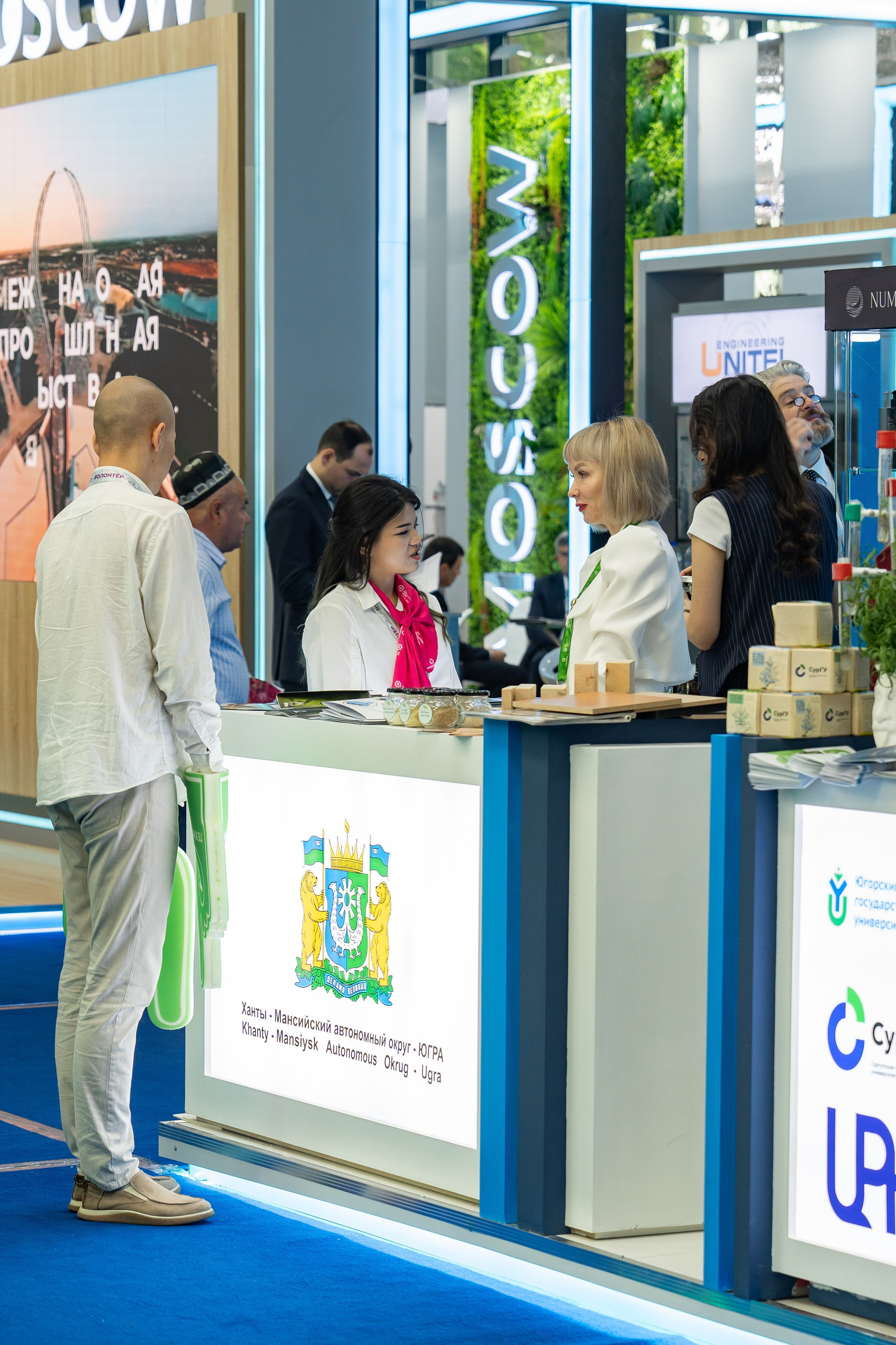 Международная промышленная выставка «ИННОПРОМ. Центральная Азия 2024». Георгий Намазов | Фотограф в Ташкенте