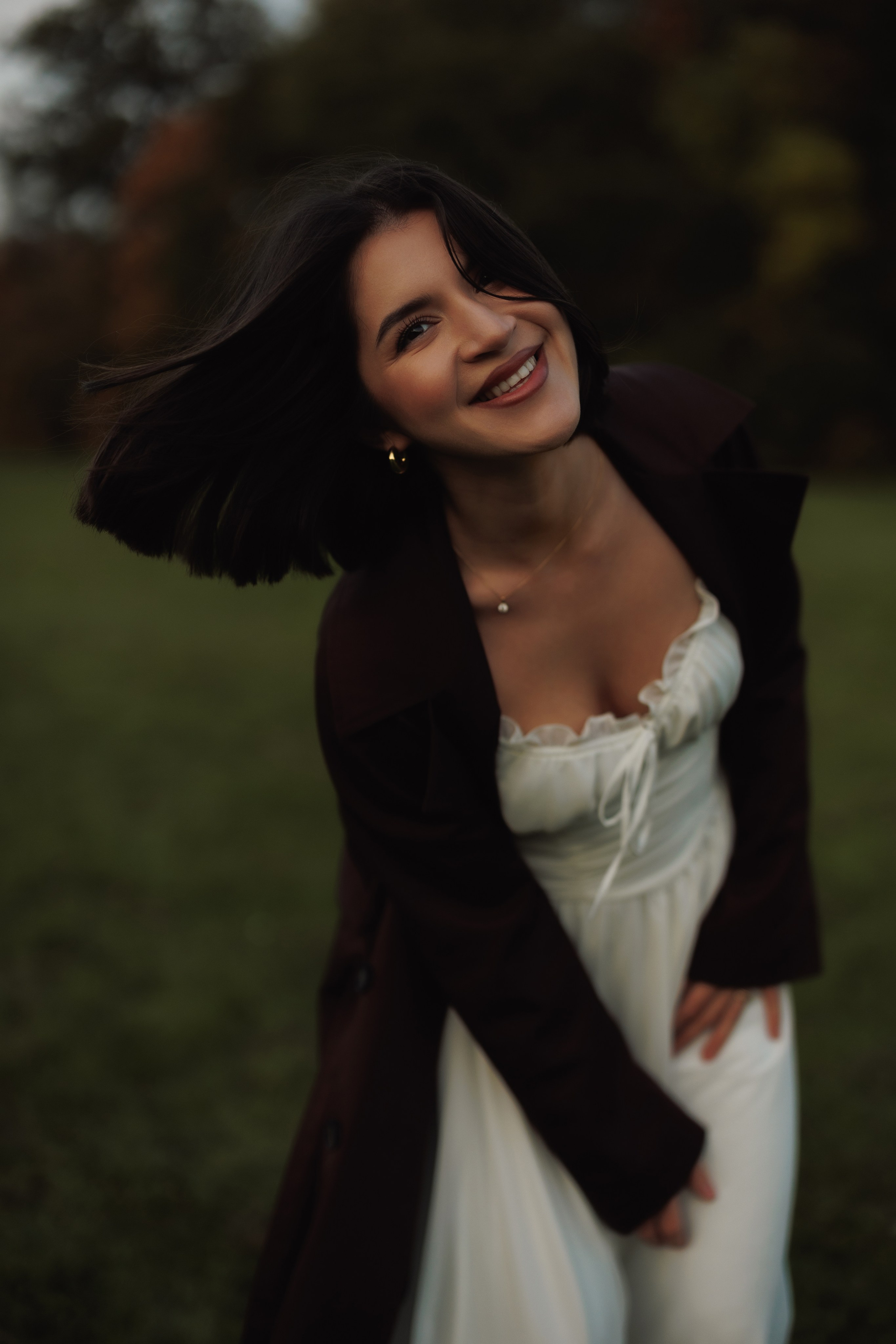 Autumn Park Photoshoot | Woman in White Dress. Cinematic&Elegant Portraits by Kristina Kozheltsova. Kristina Kozheltsova- Soulful Portrait&Lifestyle&Love Story Photographer in Leipzig, Germany