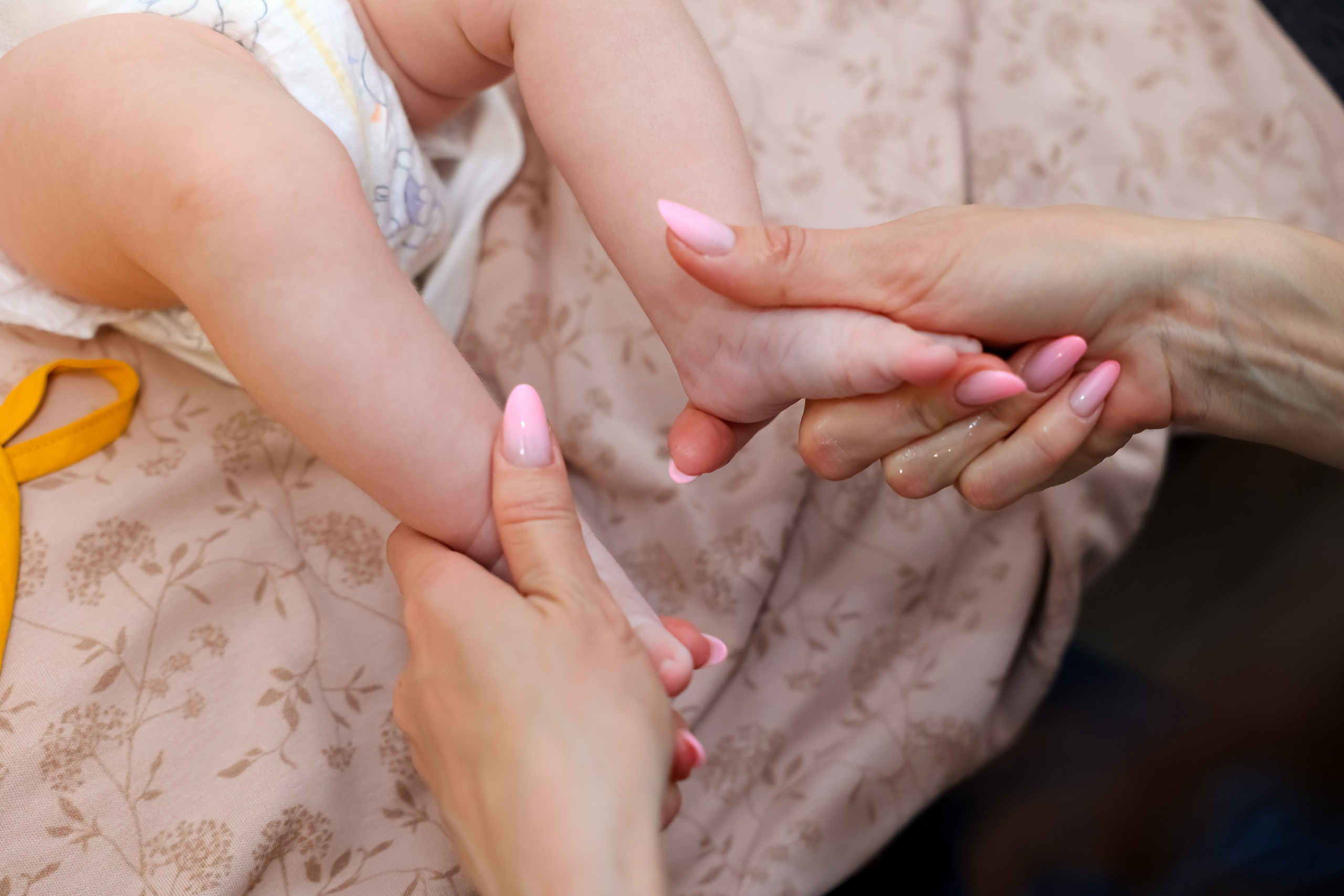 Iris Stefania. Moments By Gub