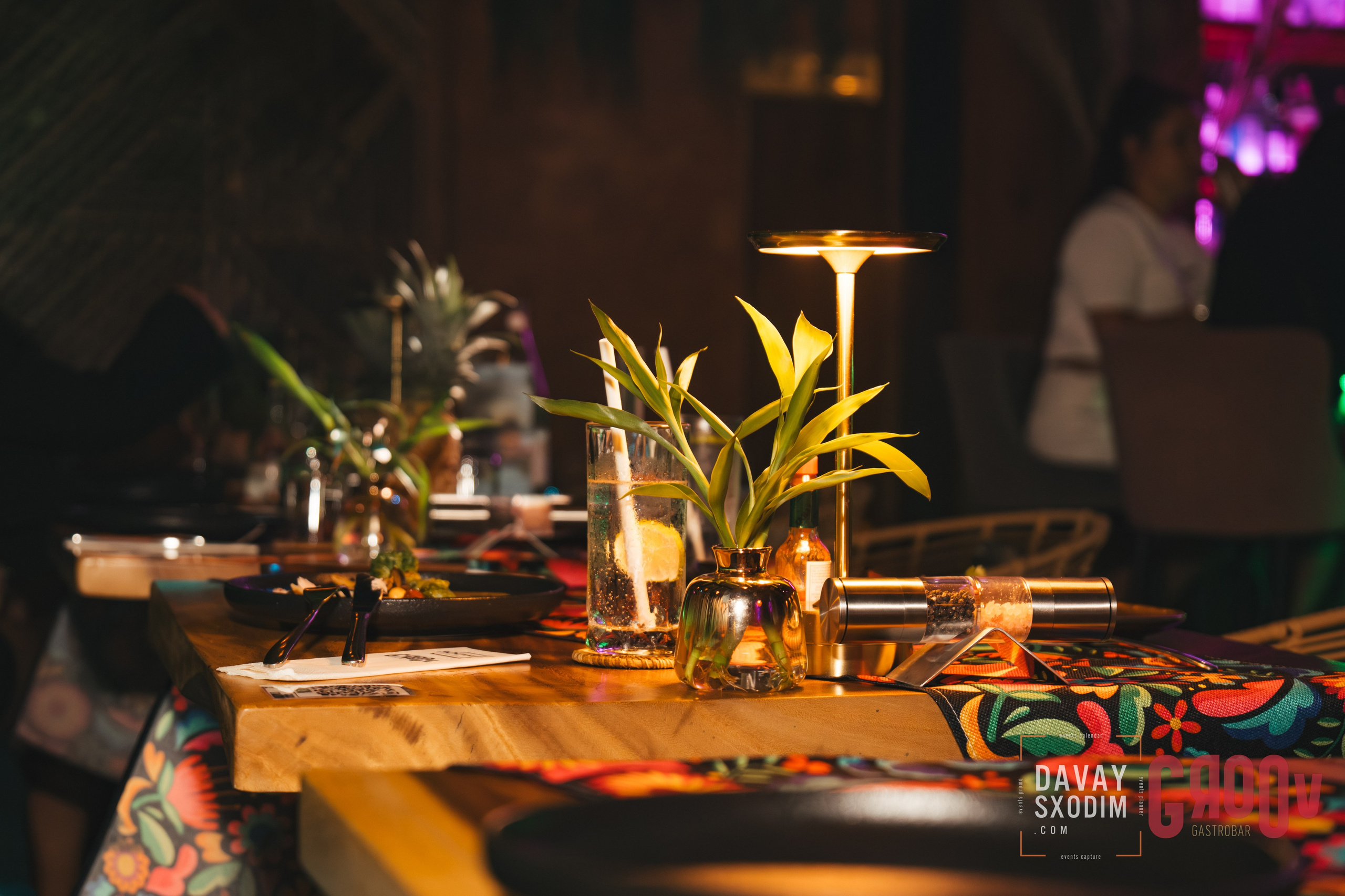 Вечеринка Tiki Twilights | Фоторепортаж | Афиша | DAVAYSXODIM.com PHUKET. АФИША|ФОТОРЕПОРТАЖИ|ИВЕНТЫ|ПХУКЕТ