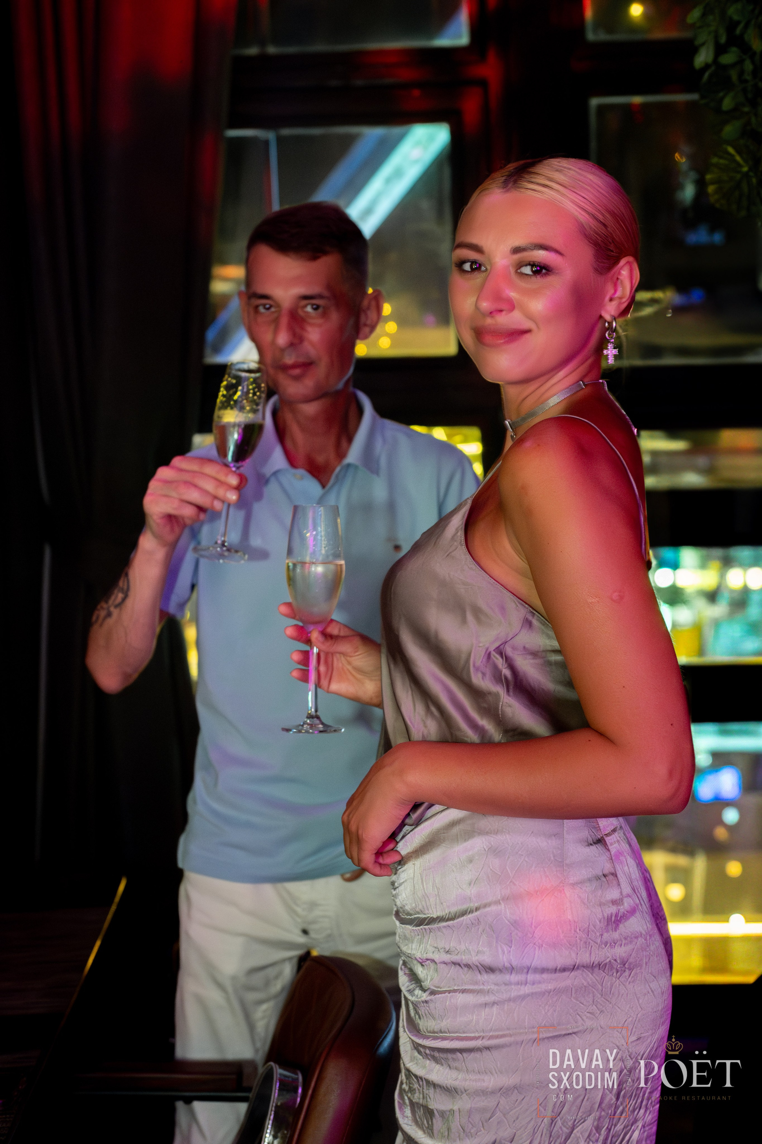 Ночь караоке | Фоторепортаж | Видеорепортаж | Афиша | DAVAYSXODIM.com PHUKET. АФИША|ФОТОРЕПОРТАЖИ|ИВЕНТЫ|ПХУКЕТ