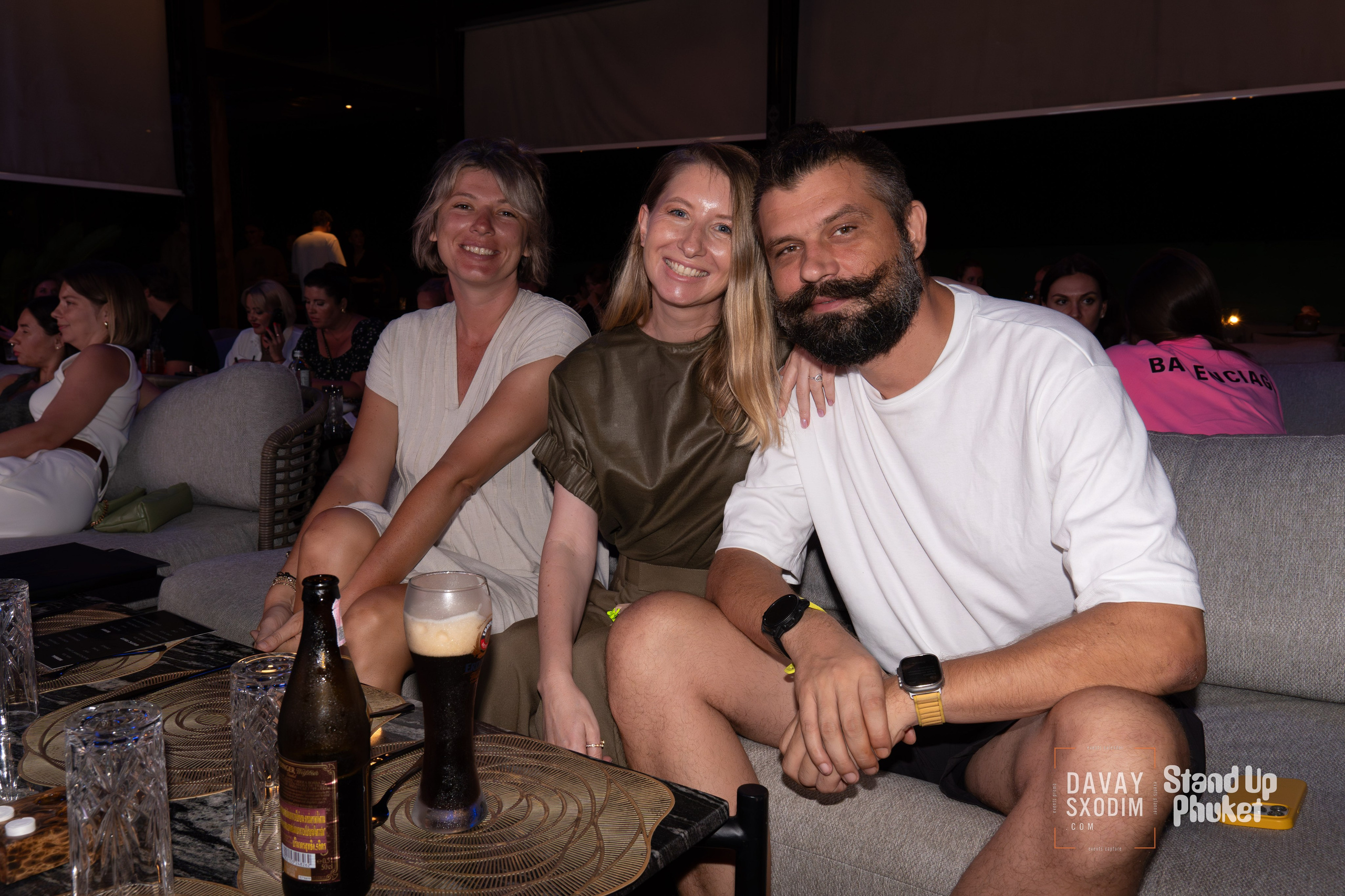 Standup Влада Лапина | Фоторепортаж | Афиша | DAVAYSXODIM.com PHUKET. АФИША|ФОТОРЕПОРТАЖИ|ИВЕНТЫ|ПХУКЕТ