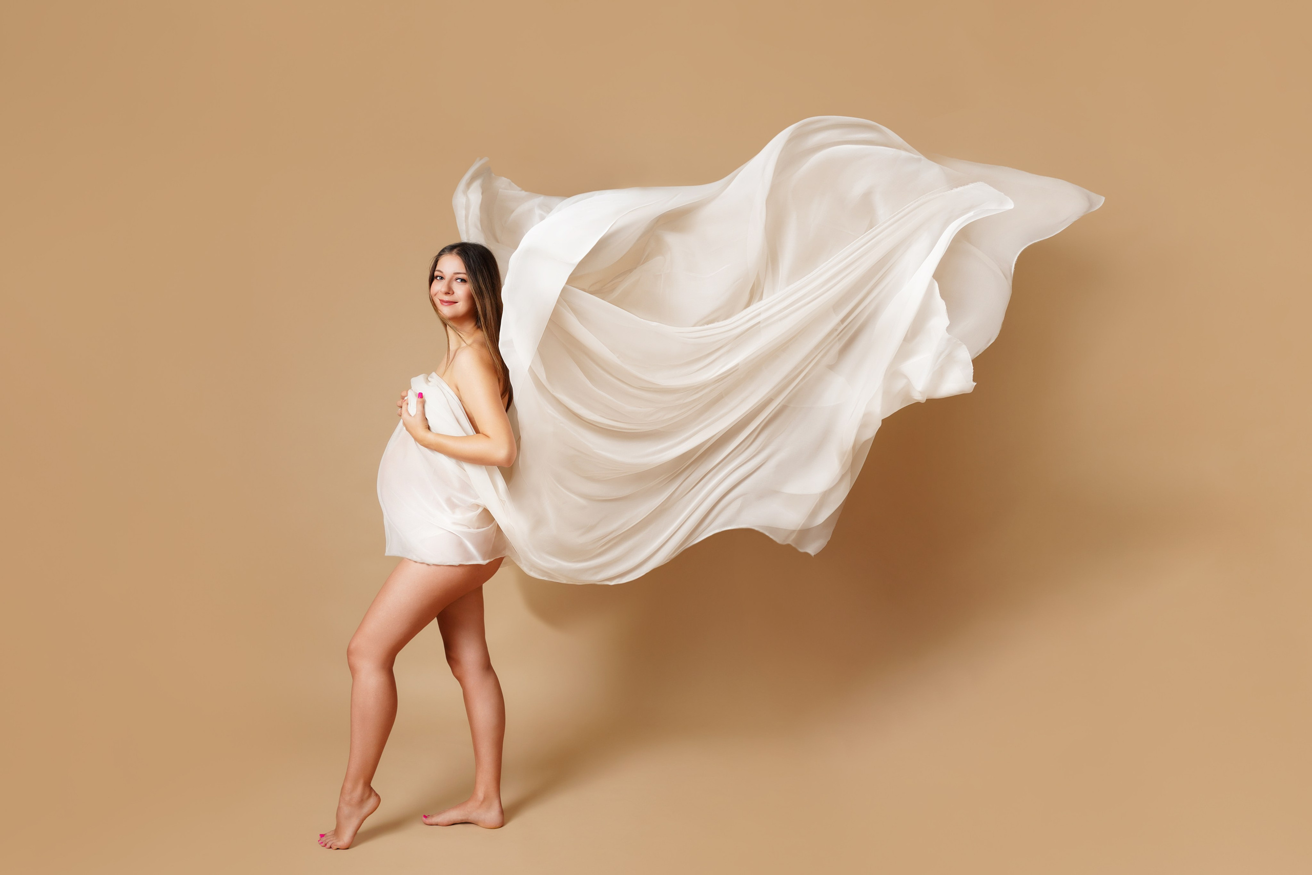 E+S. Neugeborenenfotografin und Retoucher in Augsburg Nastassia Schneider