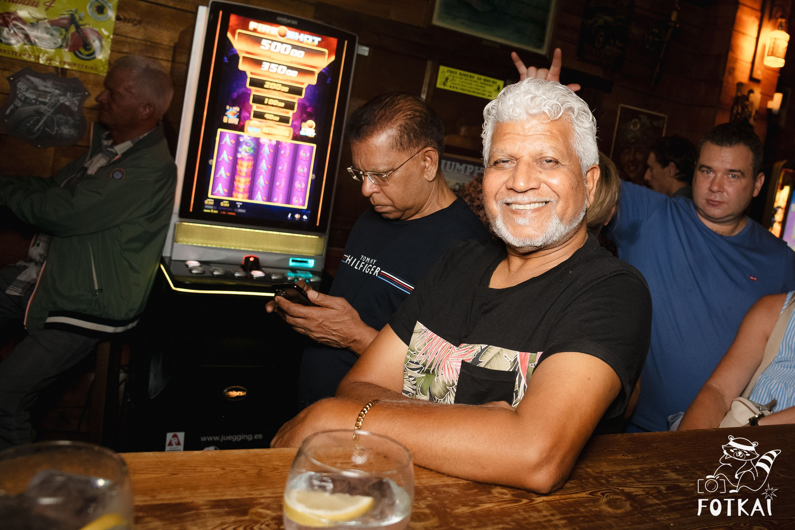 The Comebacks en El Paso Rock Bar Torrevieja: Reportaje fotográfico 11.10.25 | FOTKAI