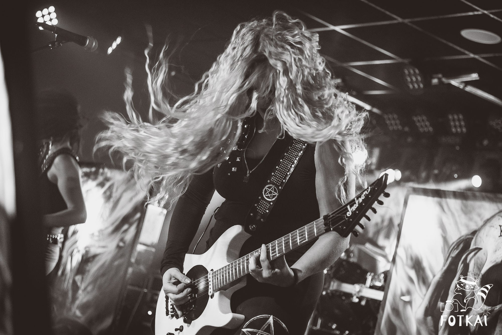 Burning Witches — Reportaje fotográfico en Murcia 2026 | Fotografía de conciertos España | FOTKAI