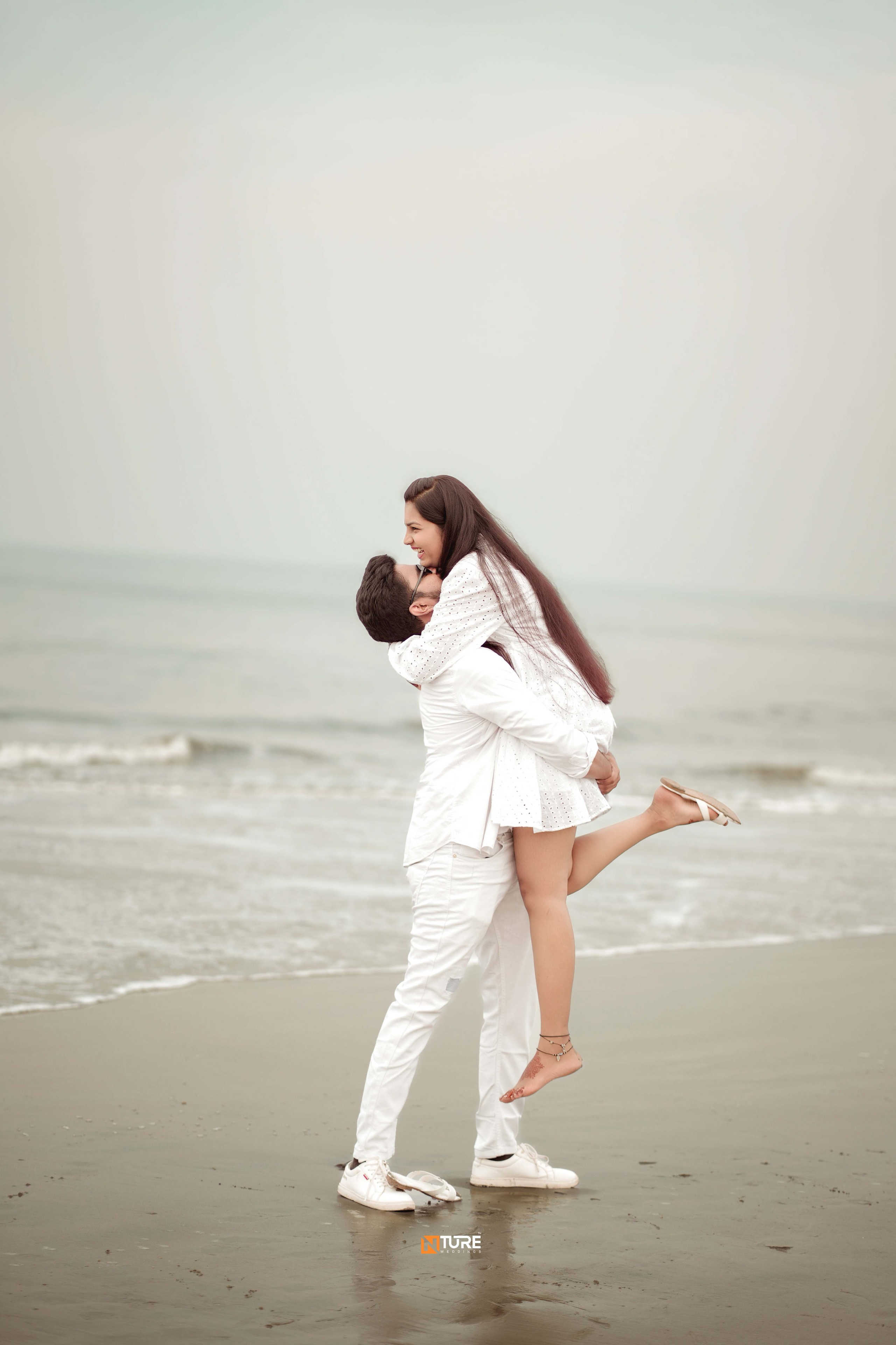 PHOTOS. NTURE WEDDING