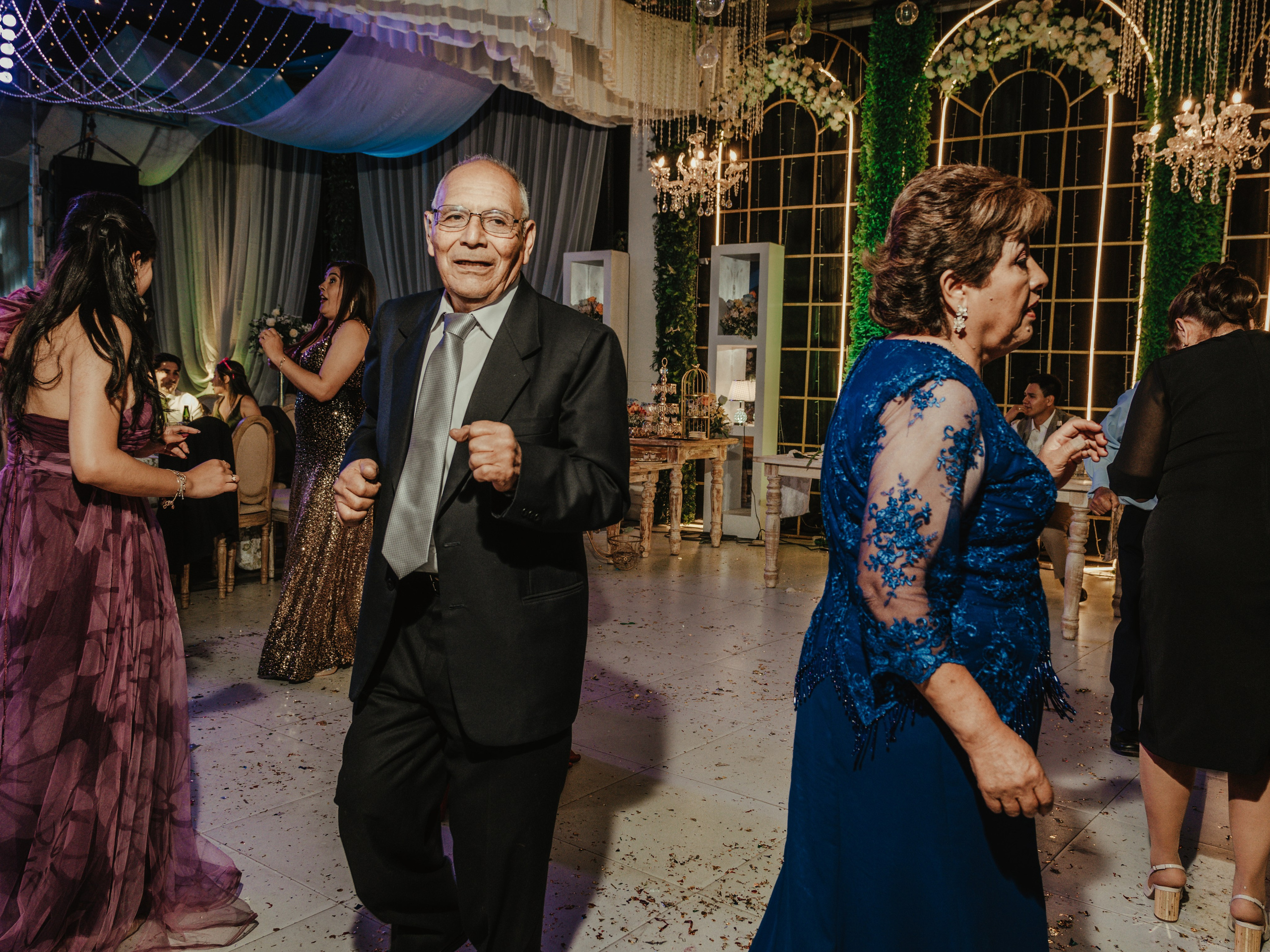 CARLA Y MARIO BODA RELIGIOSA. Studio KVTA | Fotografía y Video de Bodas en Arequipa