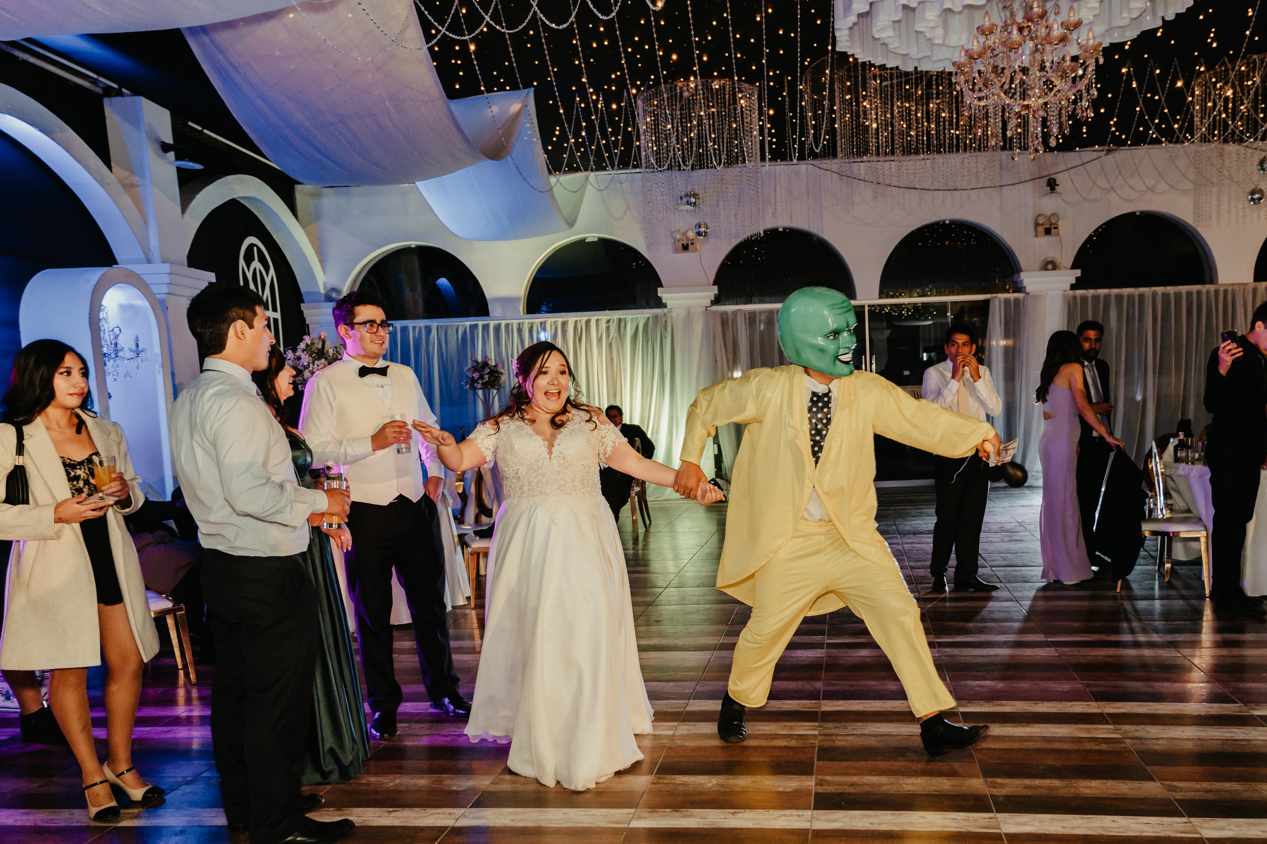 VANIA + LUIS BODA CIVIL. Studio KVTA | Fotografía y Video de Bodas en Arequipa