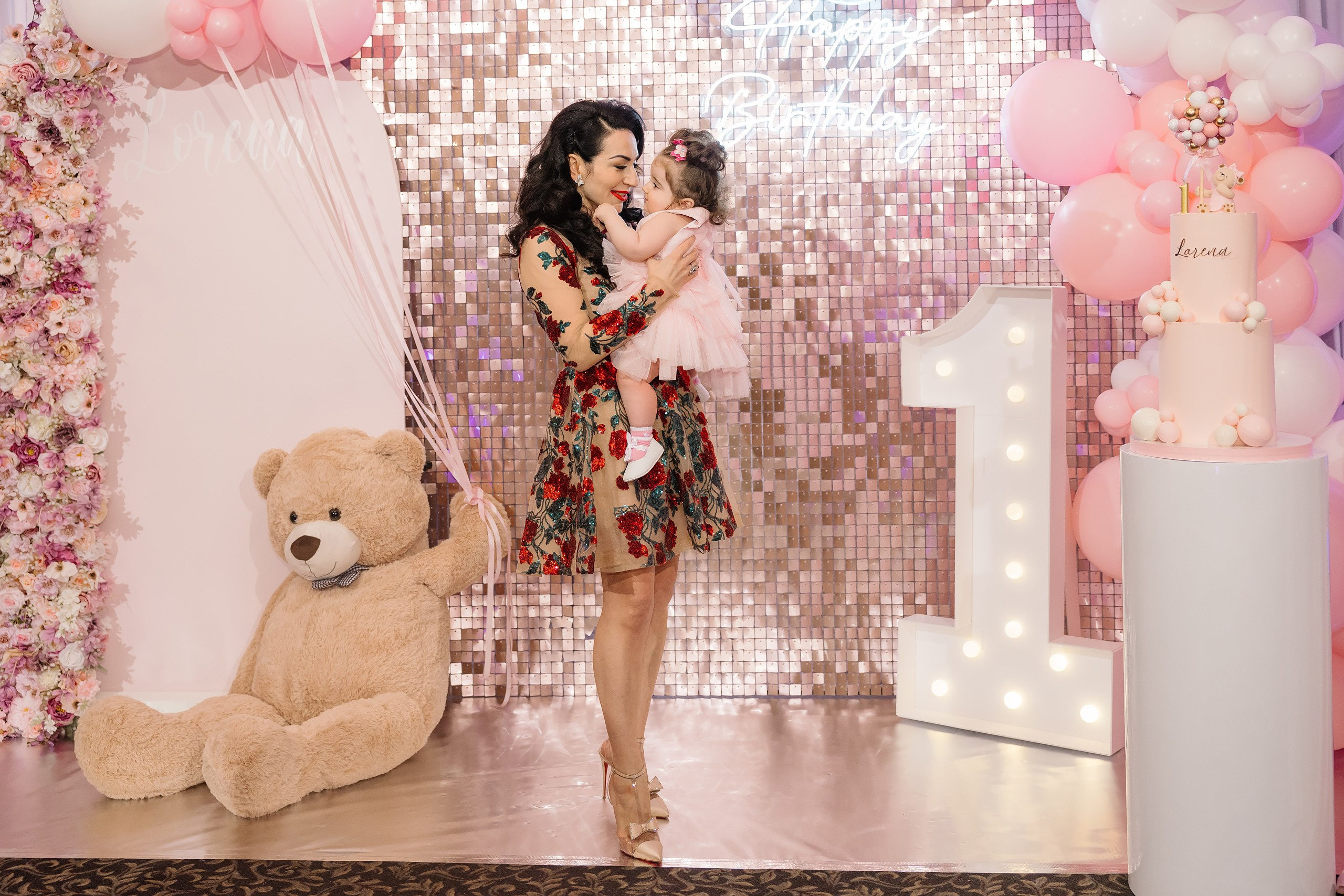 04.13.2025 First birthday. Wedding family event photographer in Chicago Nick Yushevich