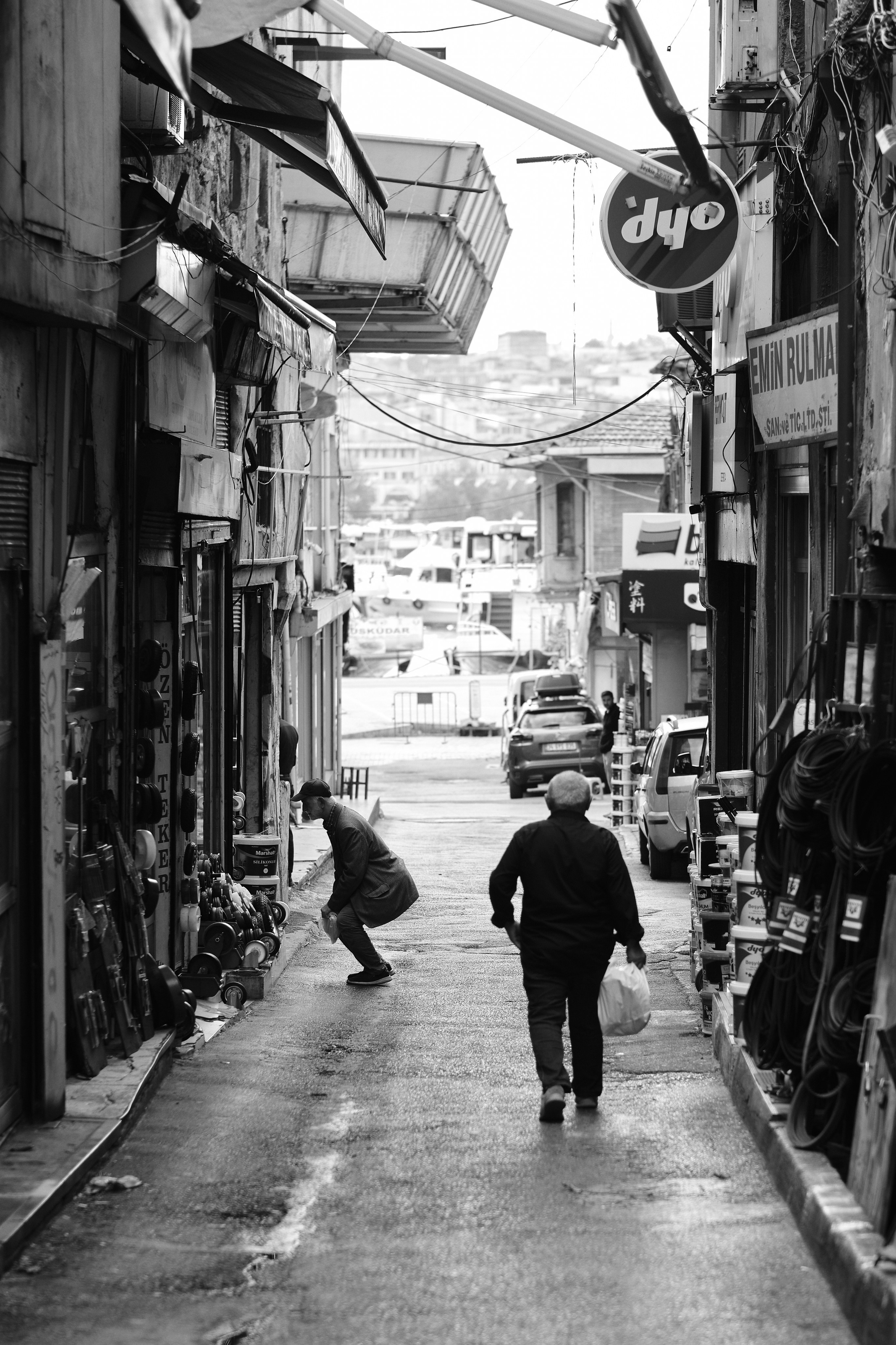 Street photo, Istanbul by Petr Nabutov
