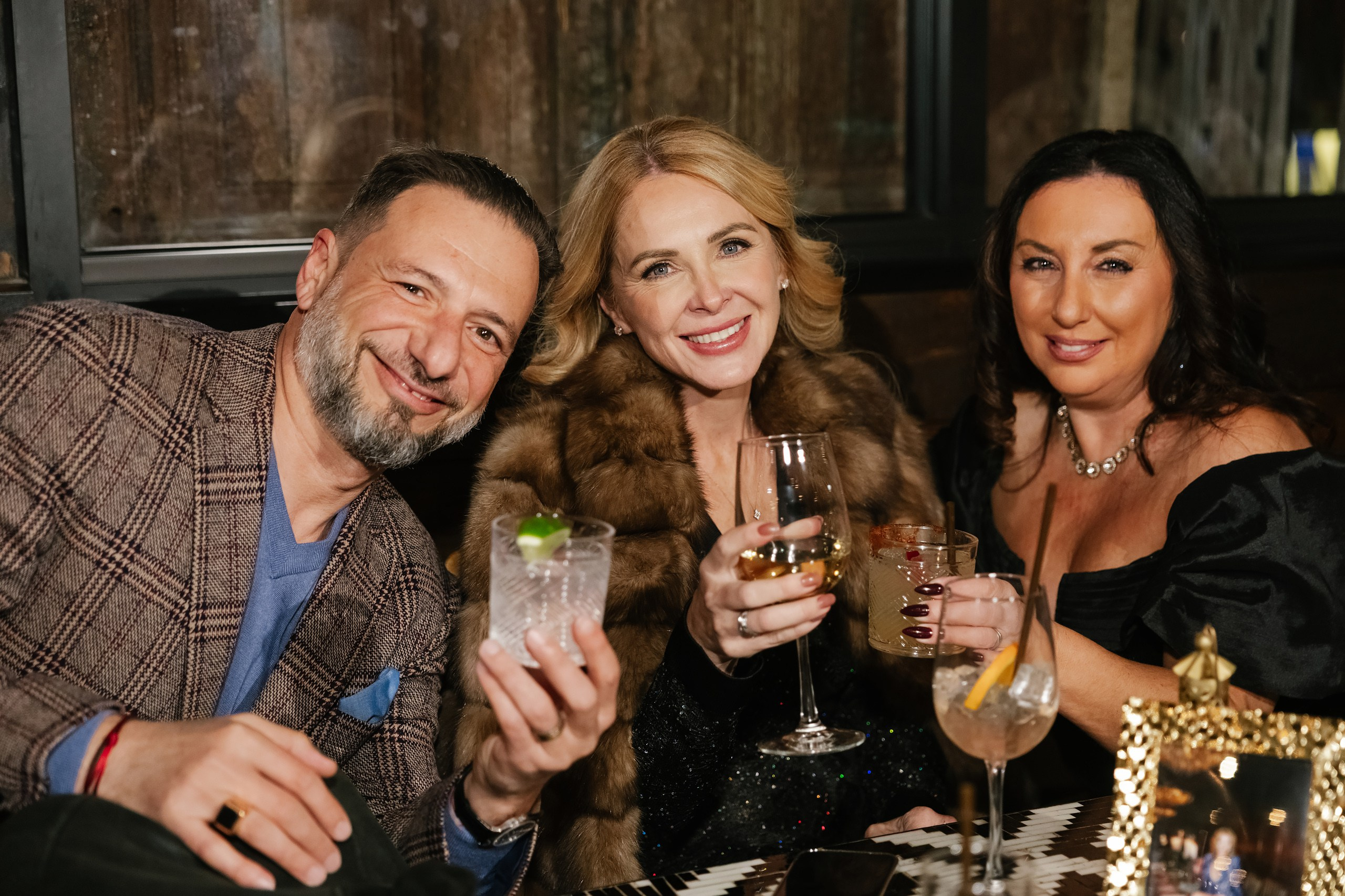 Elena’s Birthday Party. Wedding family event photographer in Chicago Nick Yushevich