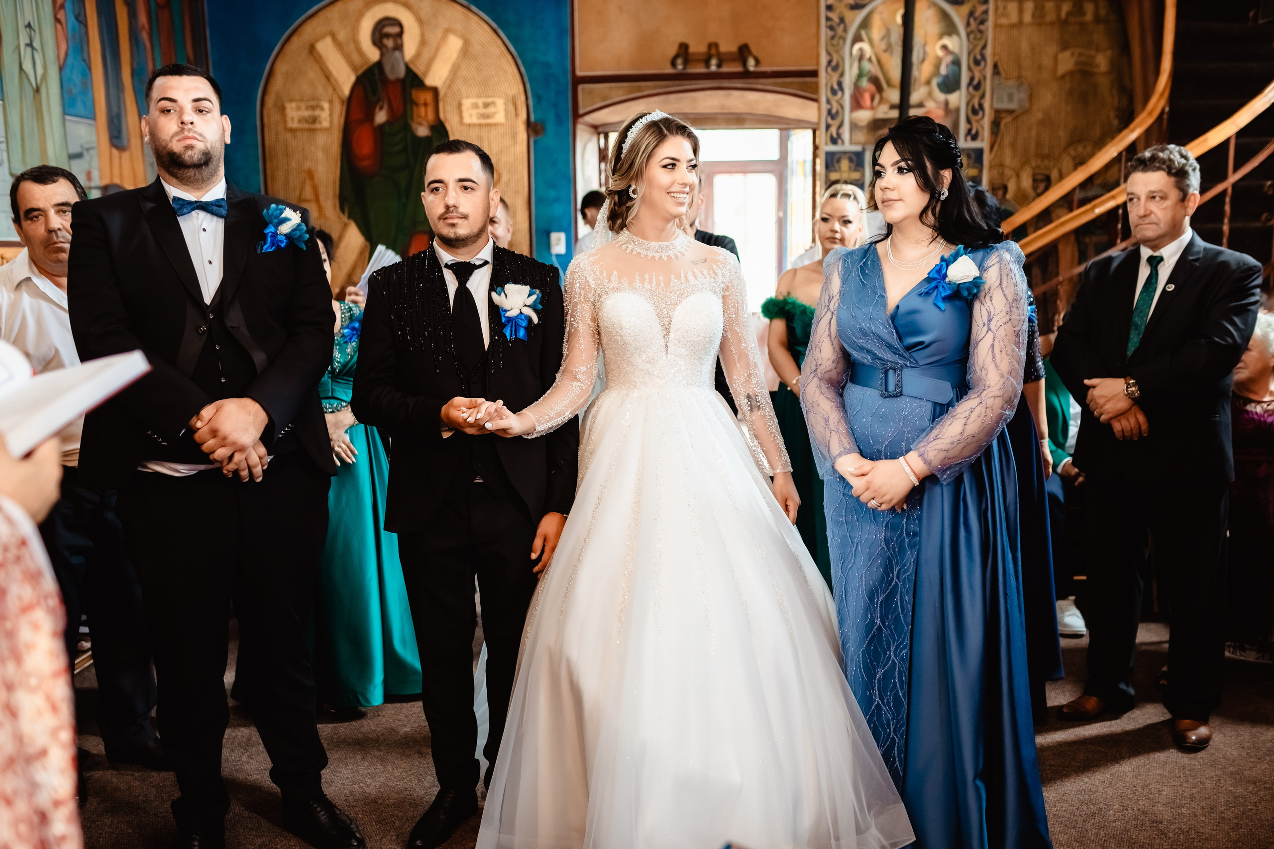 Mireasa in cimitir. Stefan Teodorescu — Fotograf de Nunta