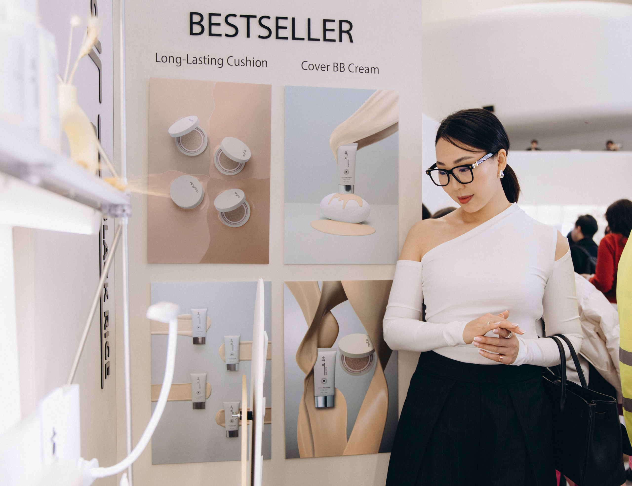 Seoul beauty expo 2025 (Black Rice). Portrait photographer in South Korea Olga Lian