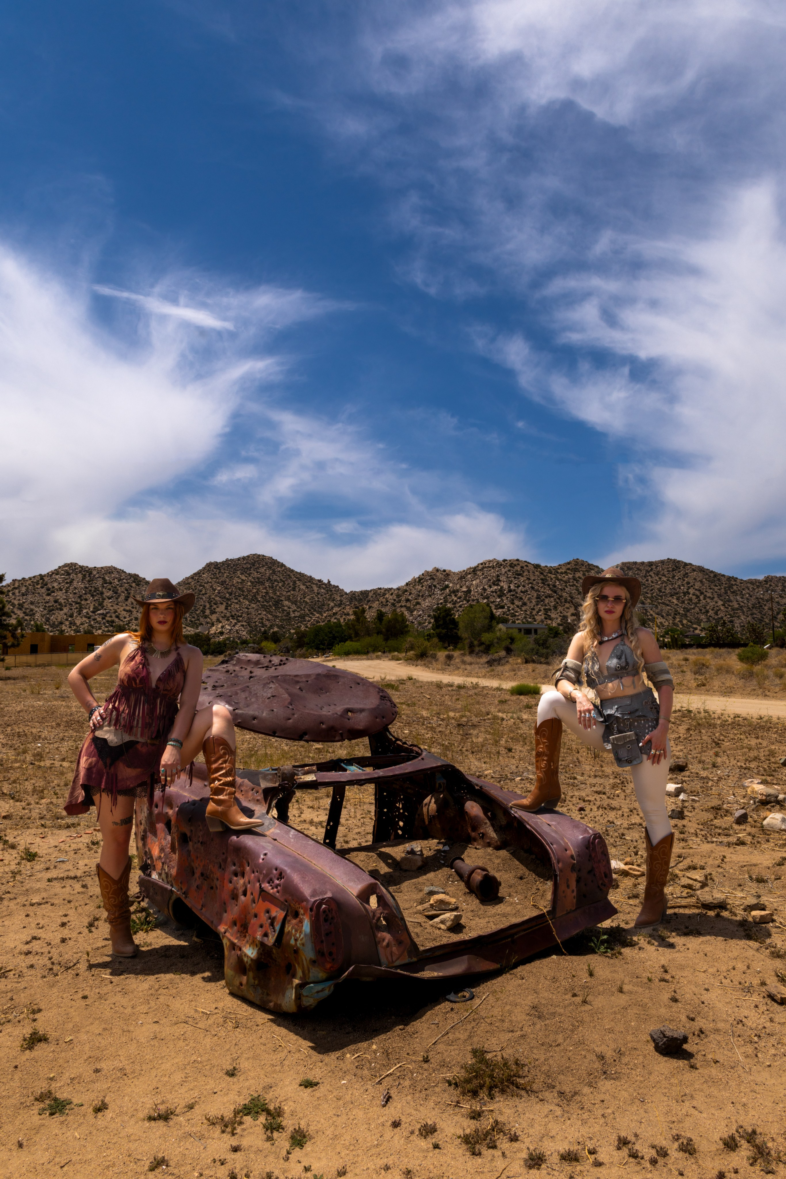 Western. Photographer-Videographer Maryna Pypa in Los Angeles