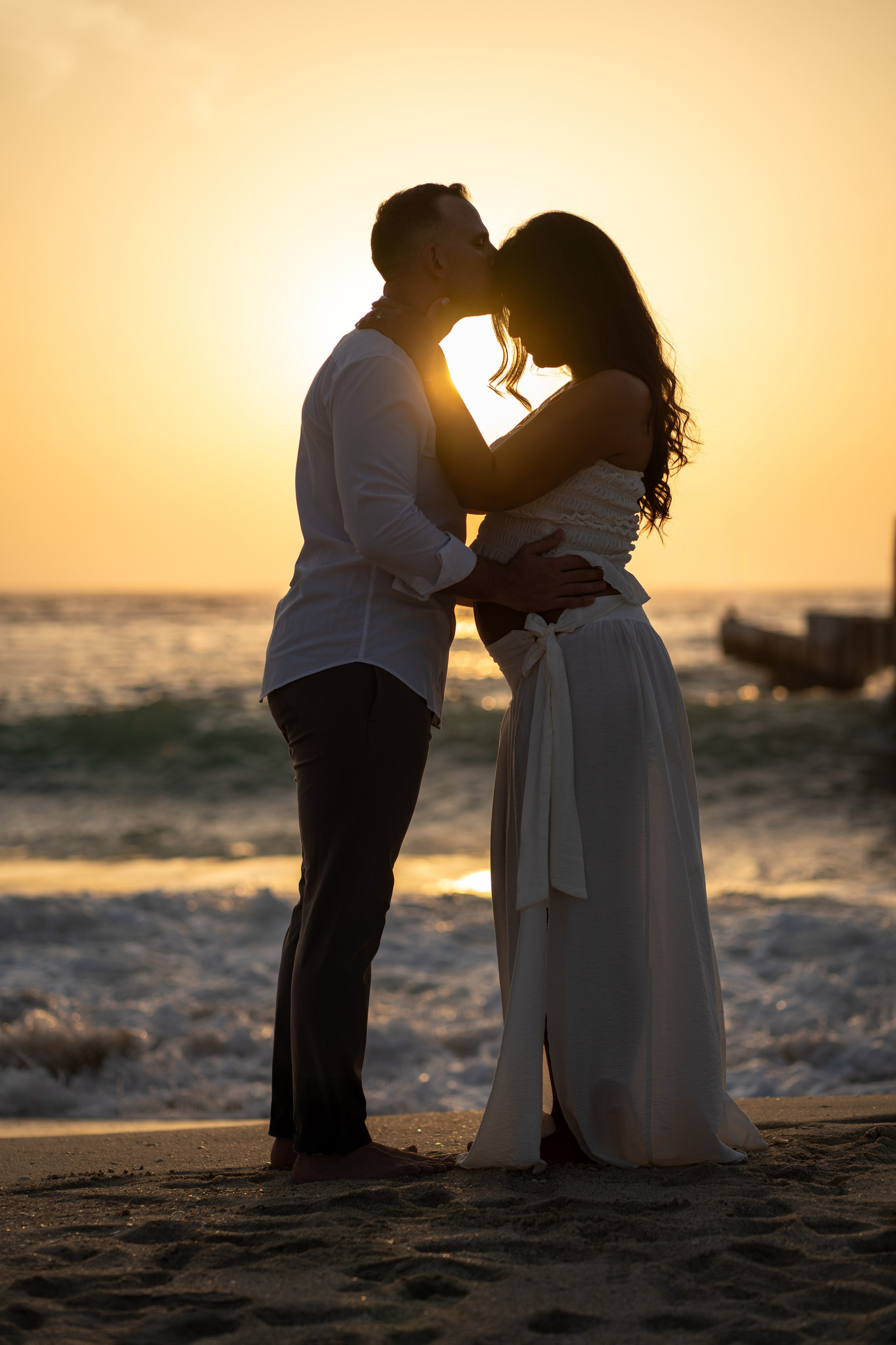 Wavy sunset. Angela Iakovleva — Family Photographer in Dubai