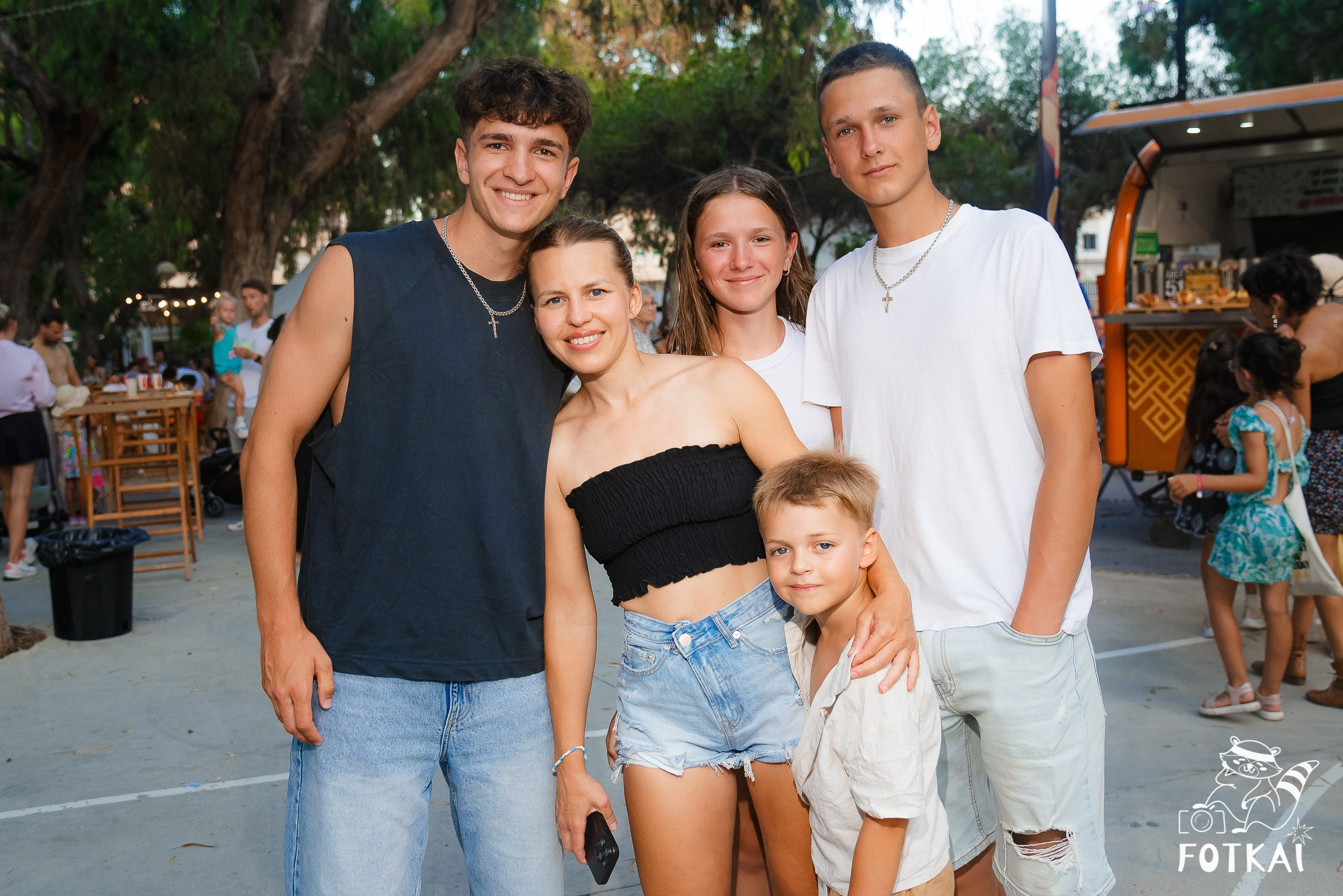 Reportaje fotográfico de FOTKAI | Street Food Market | Guardamar, España, 18 de julio de 2025