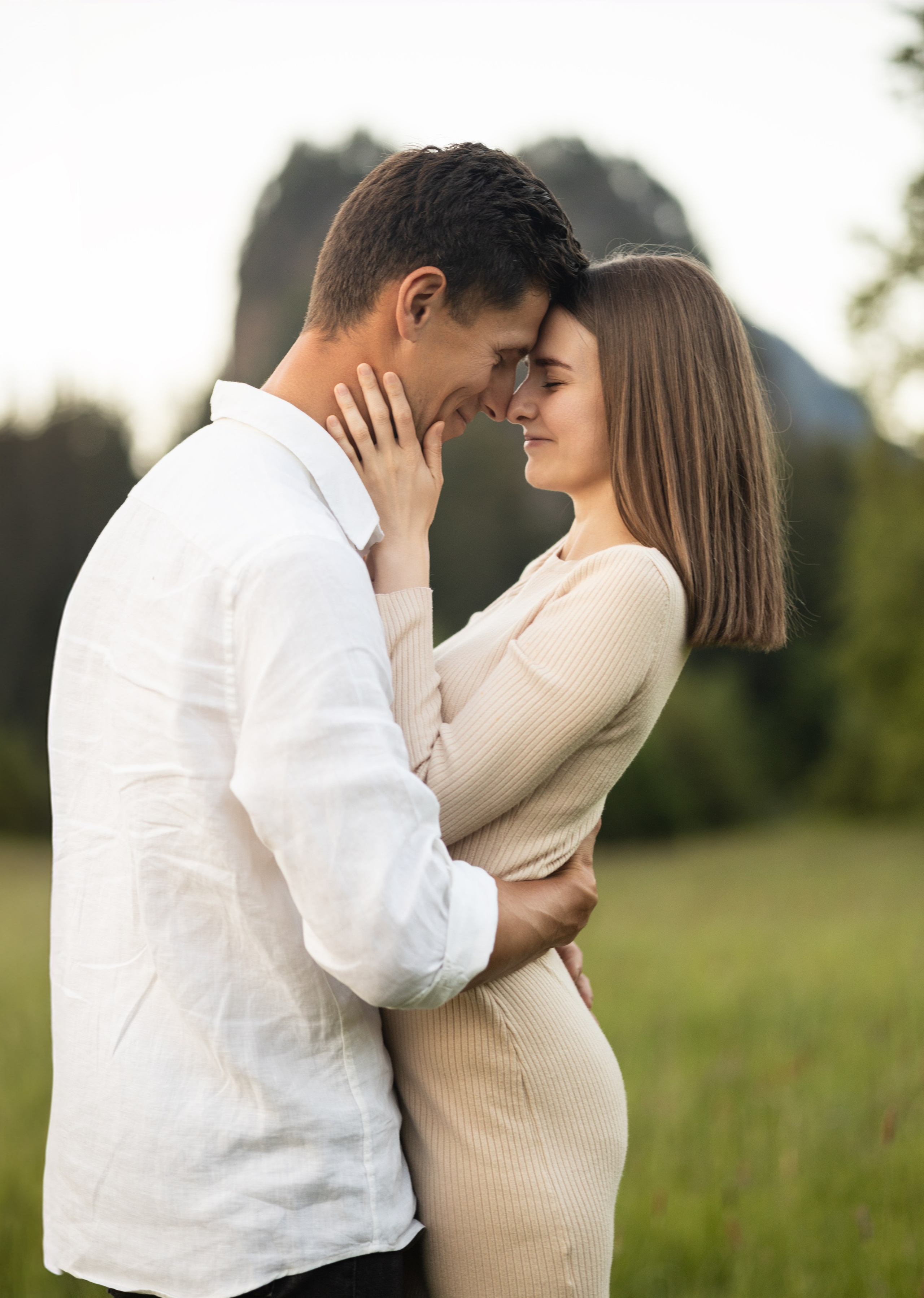 V | A. Family and Wedding photographer