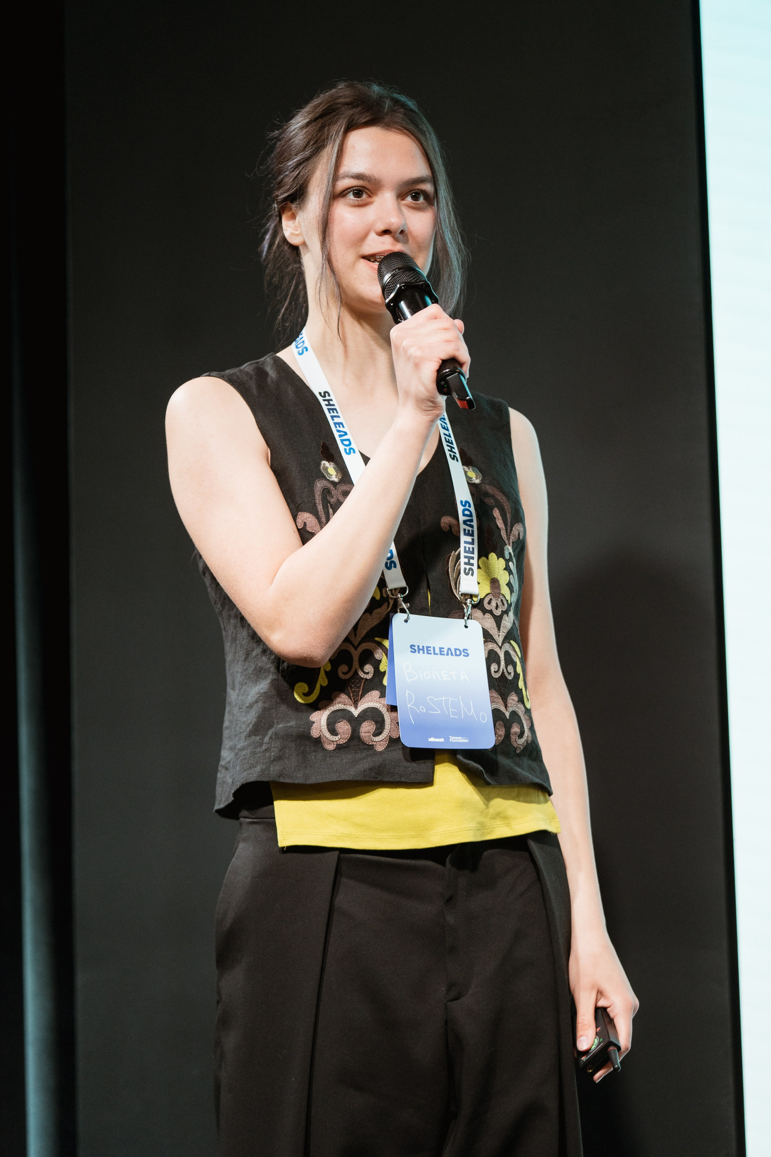 Sheleads Demo Day. Kostiantyn Holinchenko. Reportage and portrait photographer