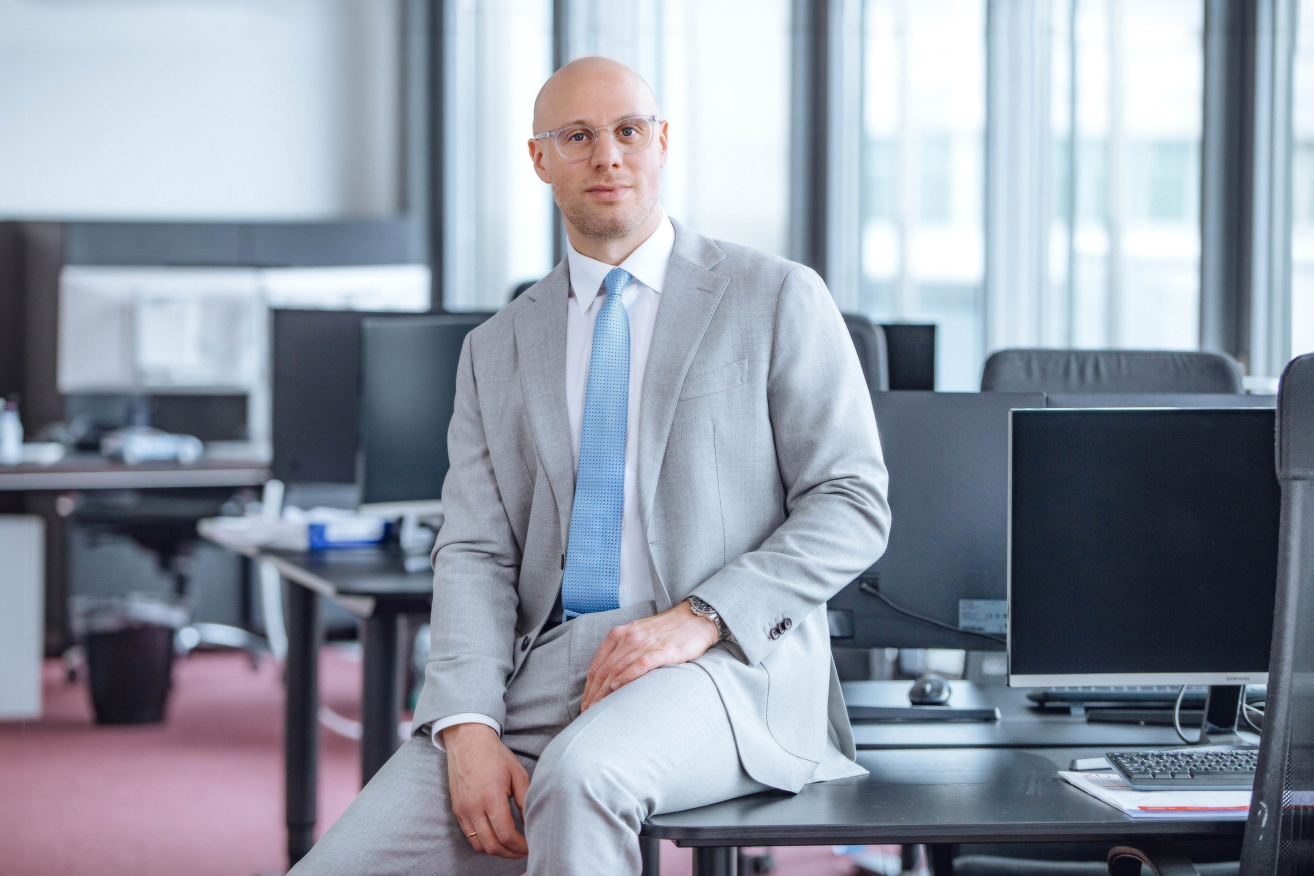 Business-Porträt. Portrait family photographer in Berlin Elena Zakh