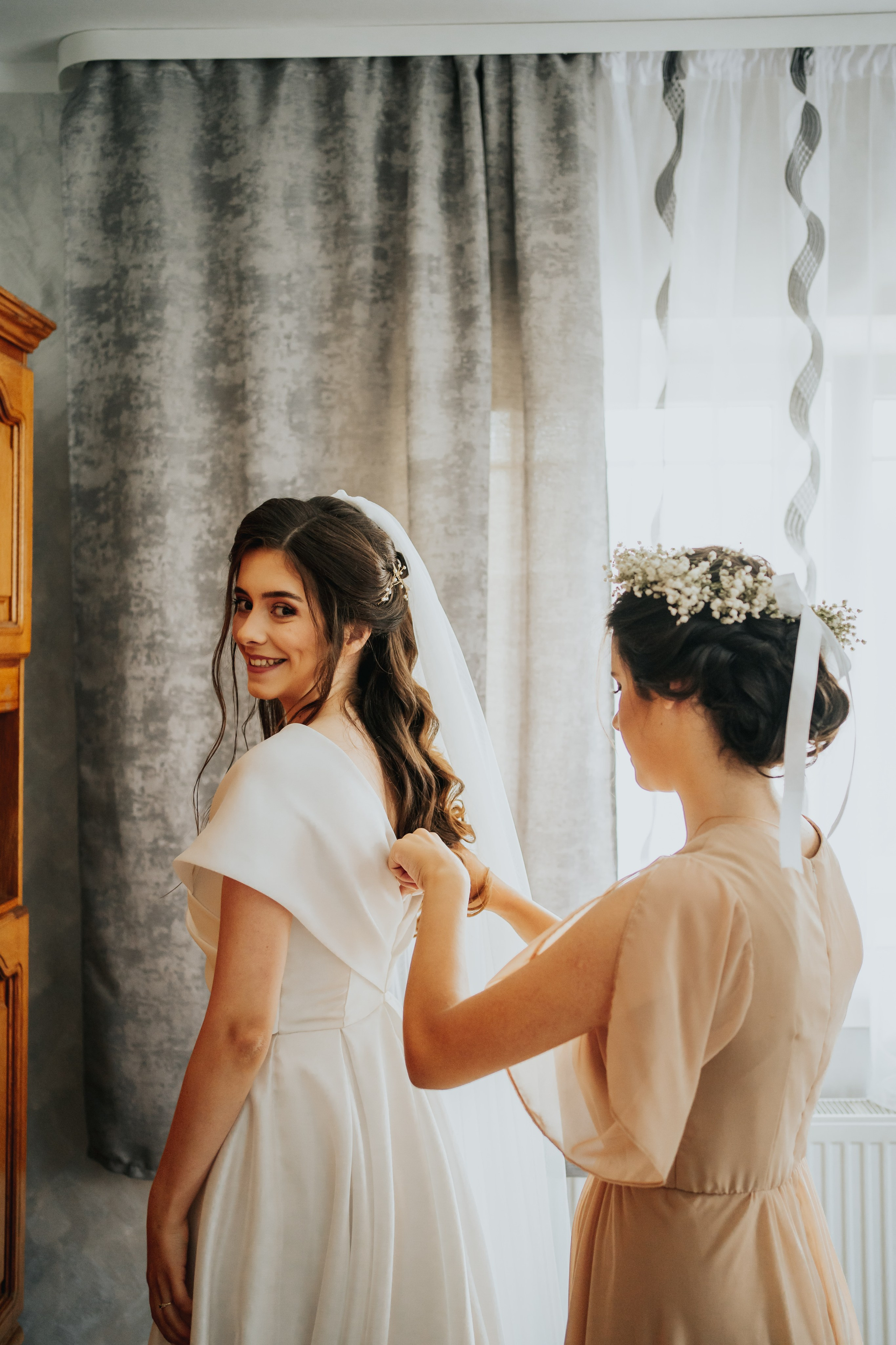 T & I. Fotograf Nunta Iasi - Hearts & Pictures