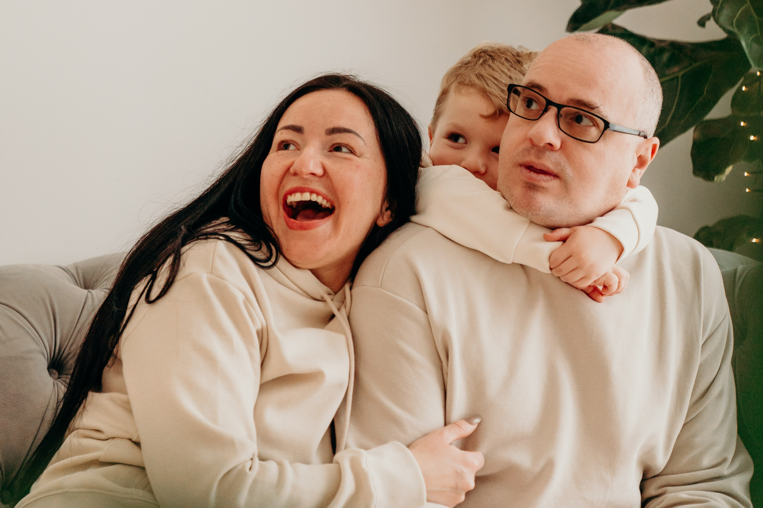 Derbyshire Family. New Year in-home photo session, Washington. Newcastle Upon Tyne Photographer Yana Balatskaya