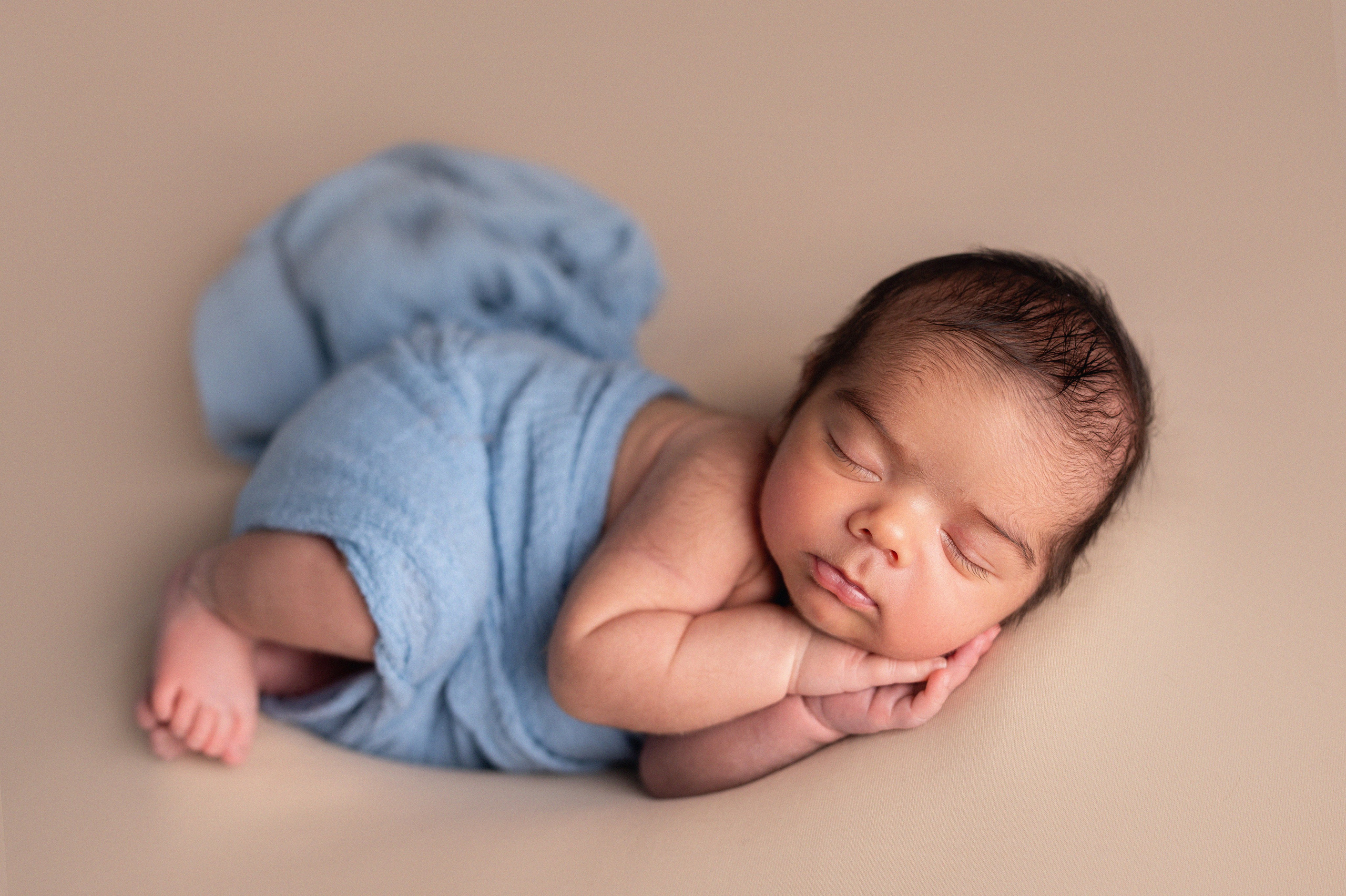 Victor 3 weeks. In-home newborn photography Raleigh & area Katya Kulikova